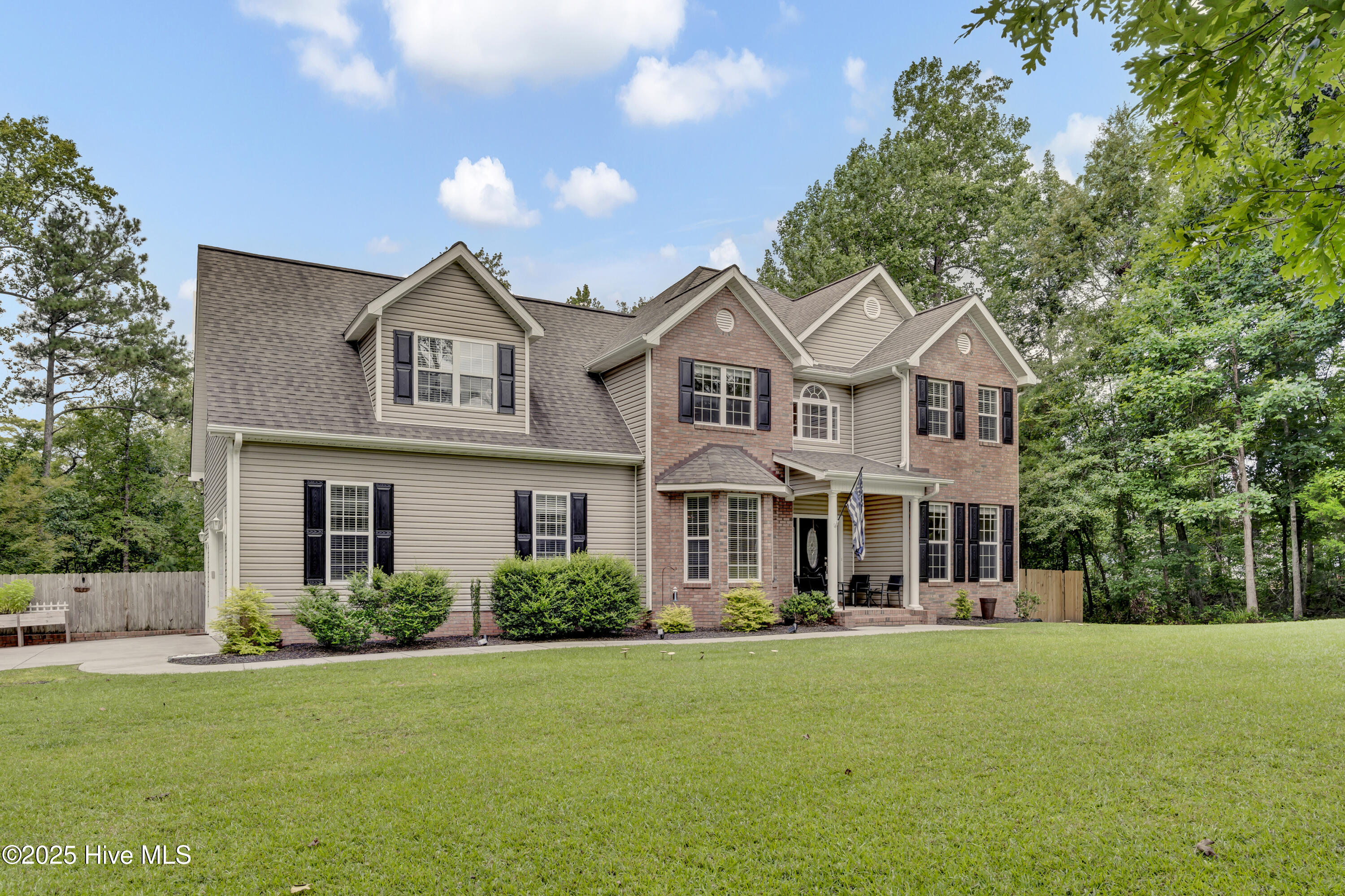 104 Barry Lane, Jacksonville, NC 28540 – photo 2: C2S09955