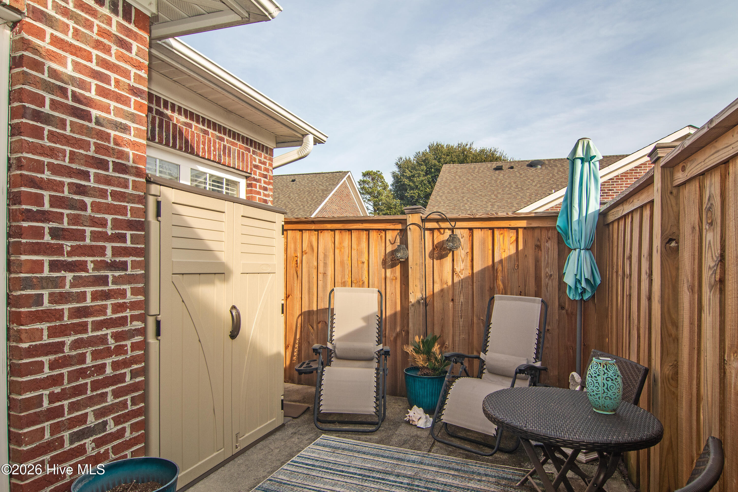 100549020 | Photo 32