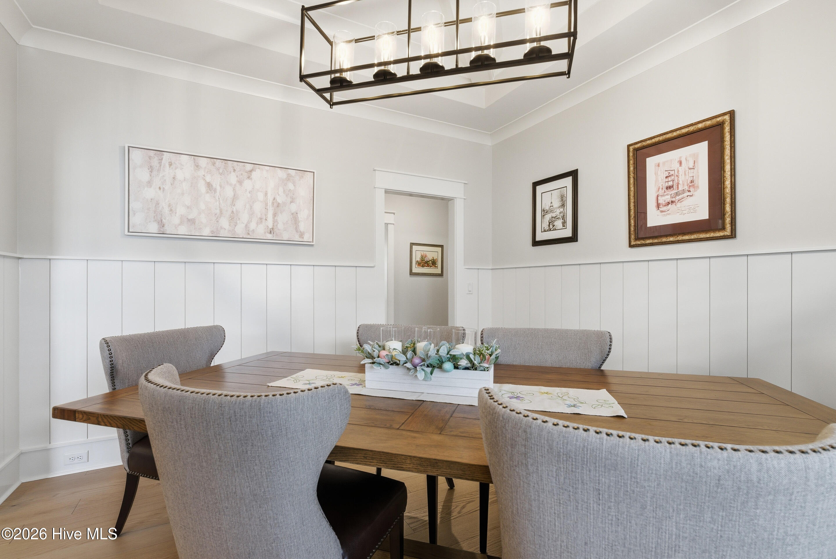 100562941 | Photo 10