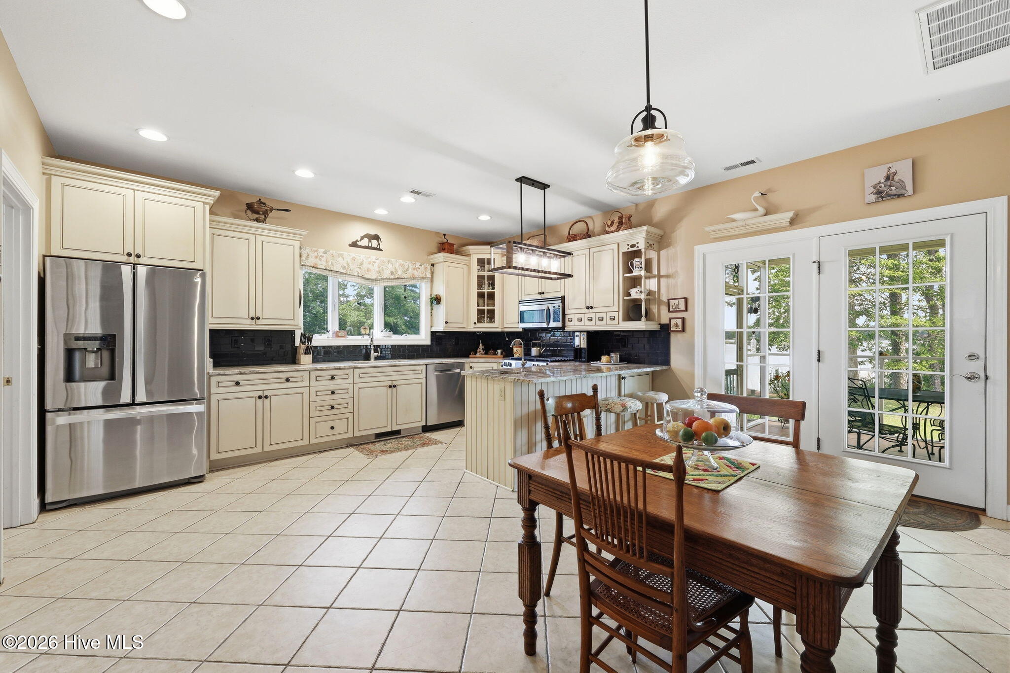 368 Winding Creek Drive,Oriental