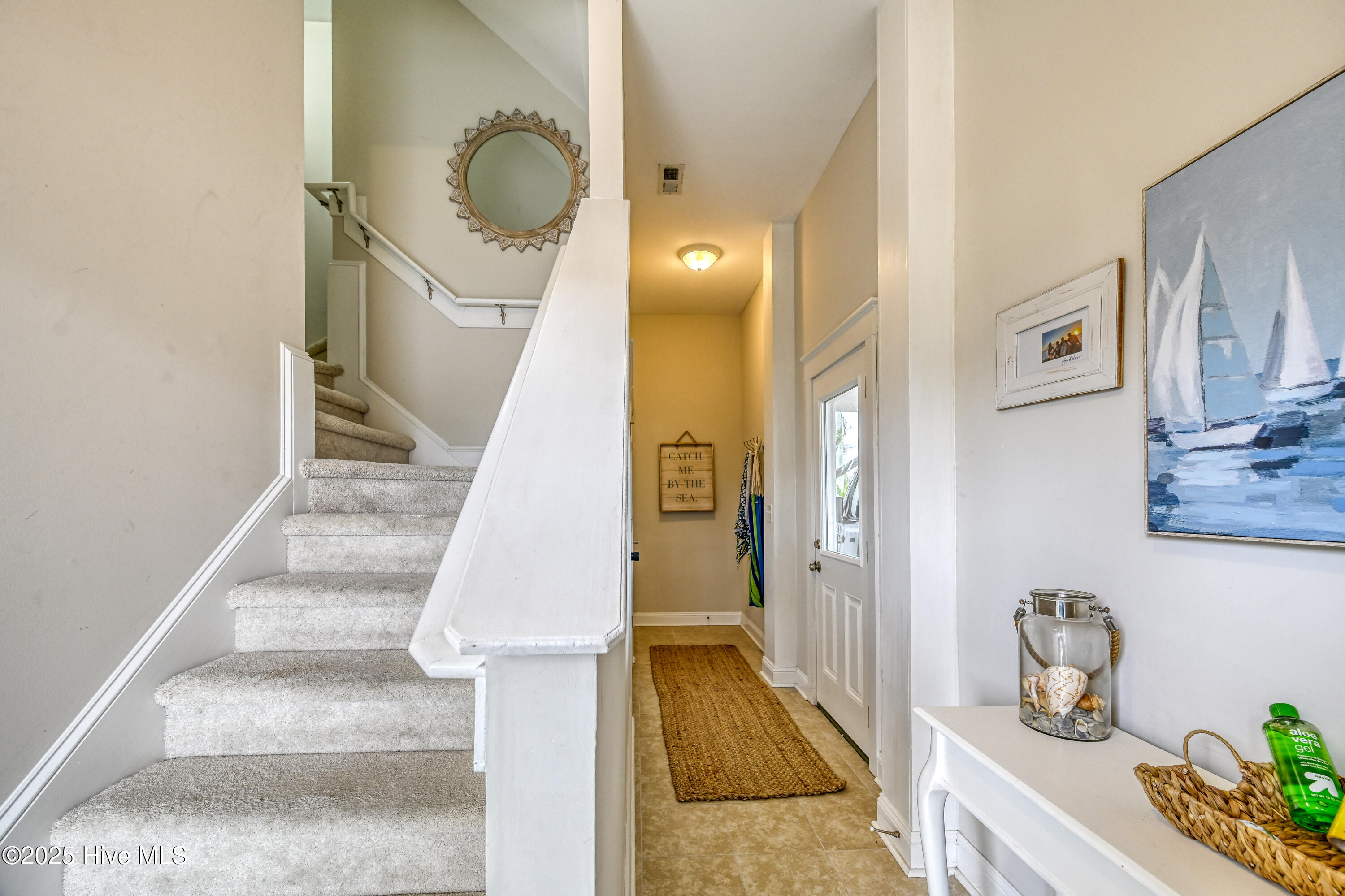 100543491 | Photo 36