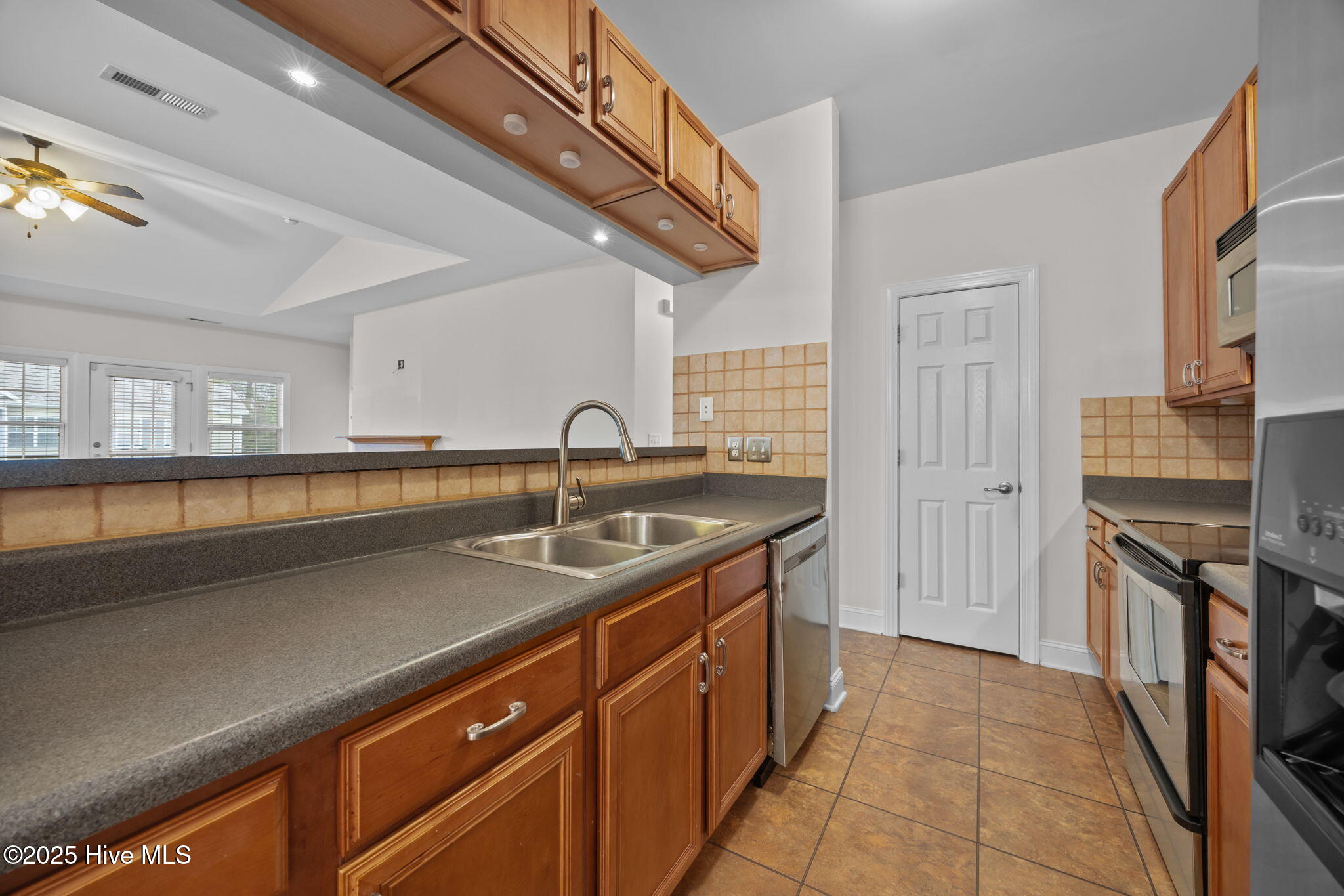 1930 Tara Court UNIT 201, Greenville, NC, 27858