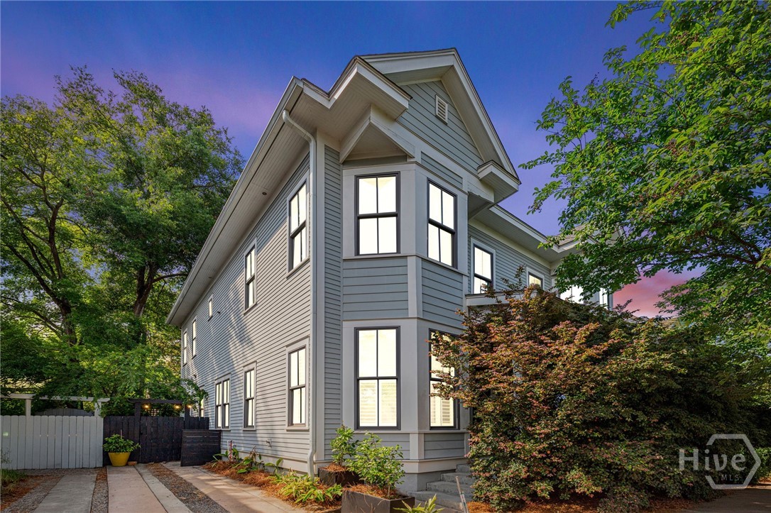 Homes for sale in Savannah, GA | 2315 Barnard St, Savannah, GA 31401 | MLS# SA353355