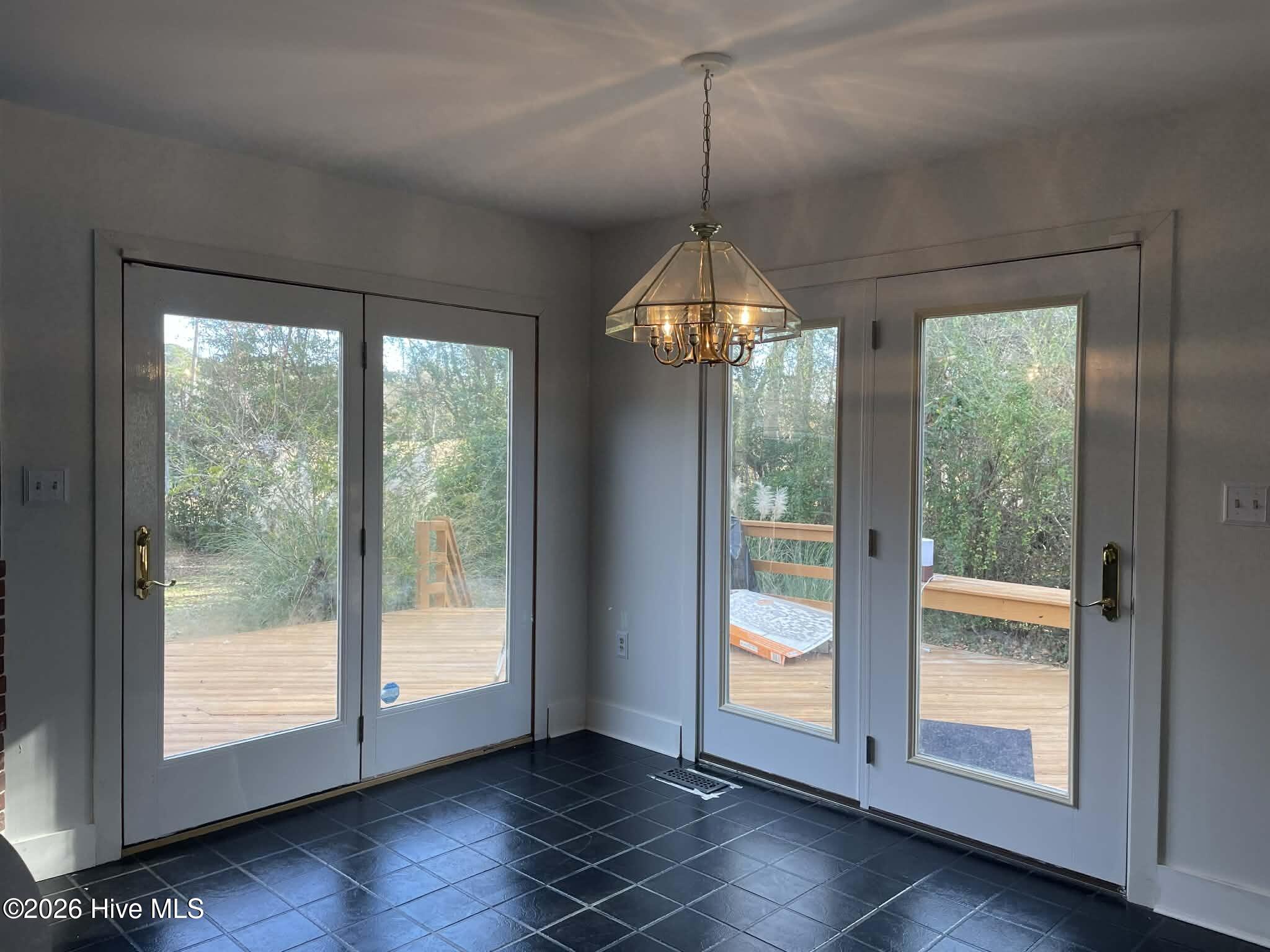 26b8db65-b50b-44aa-b85e-3afc85c1d095