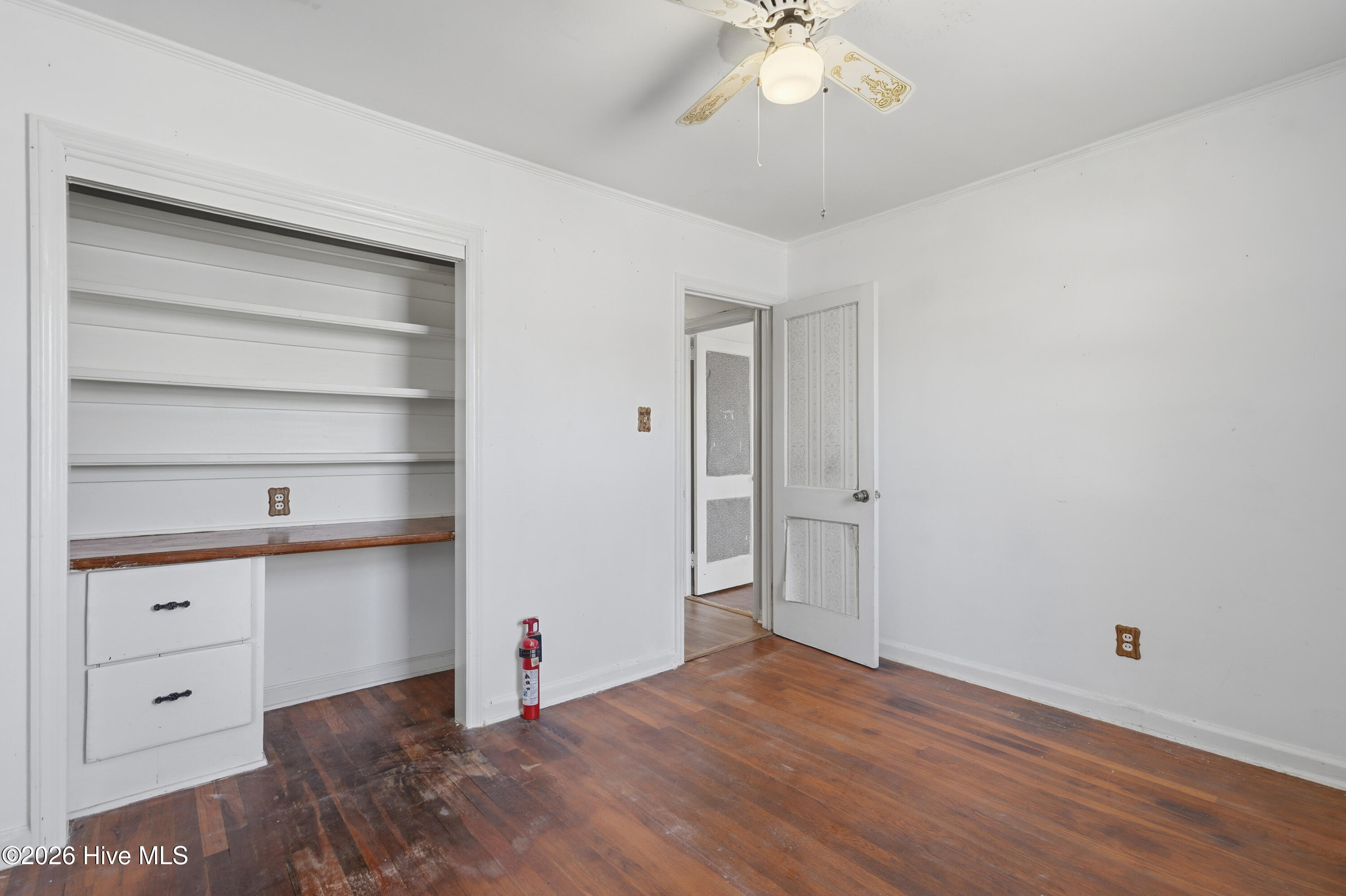 100559620 | Photo 16