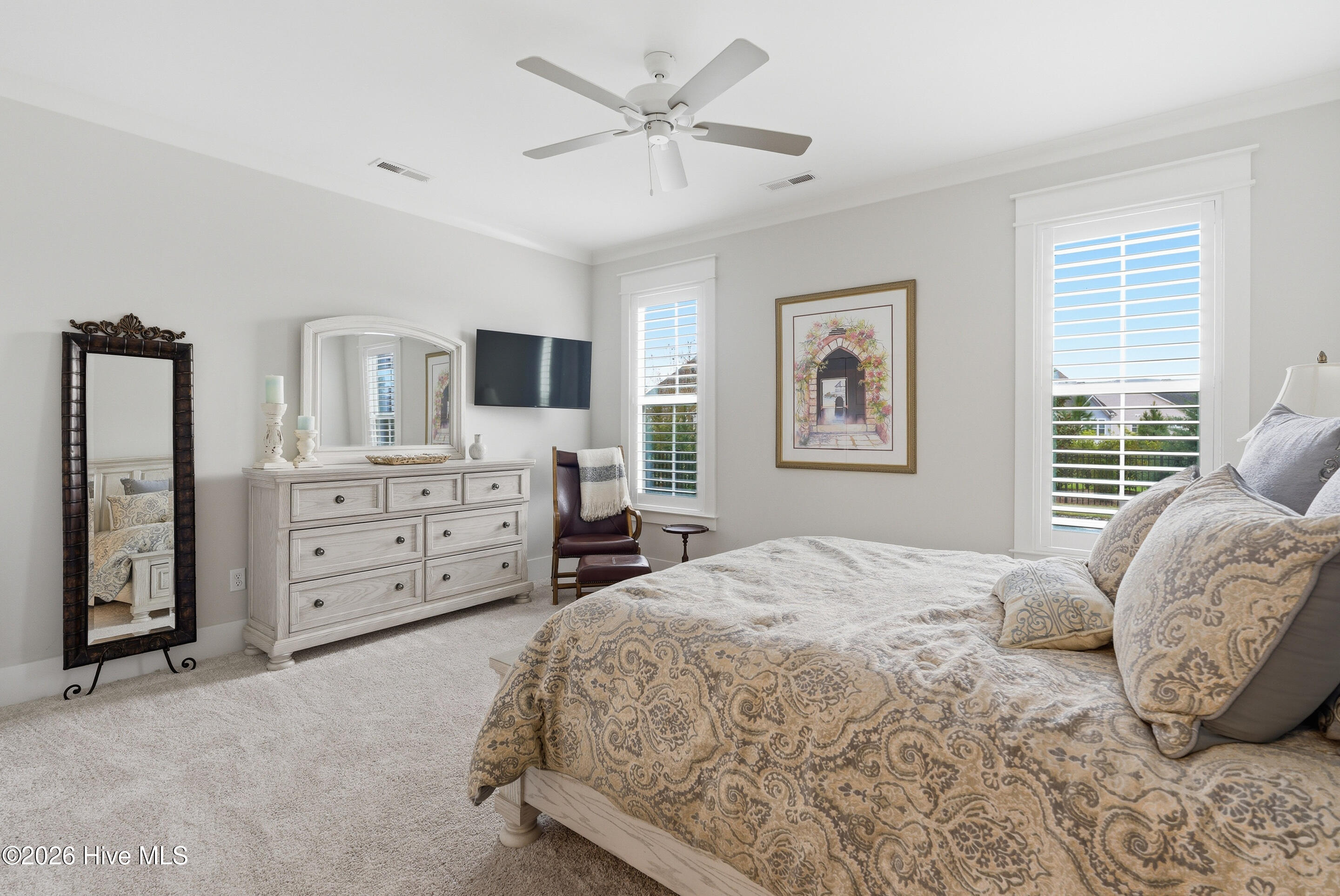 100562941 | Photo 30