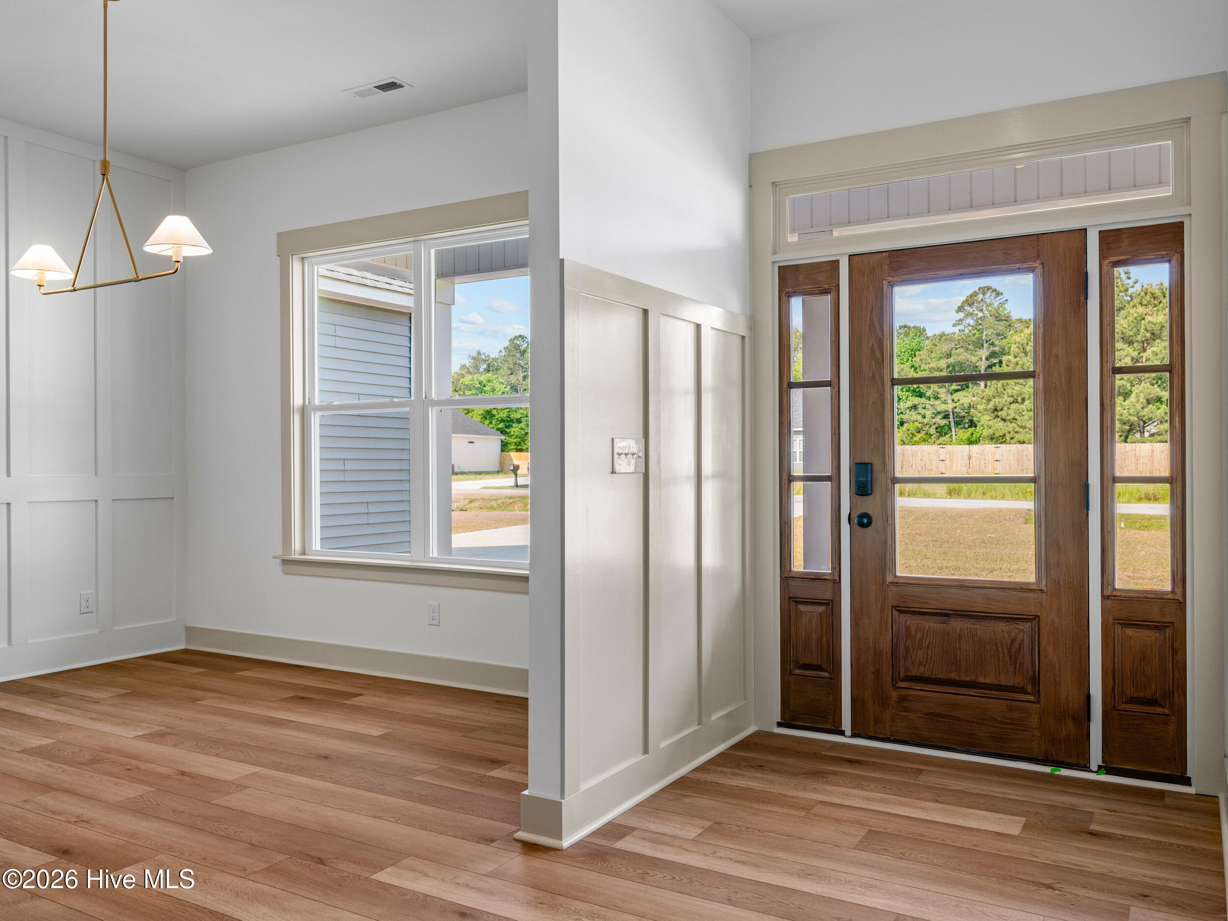 308 Belgian Court, Richlands, NC 28574 – photo 8: a02a0036