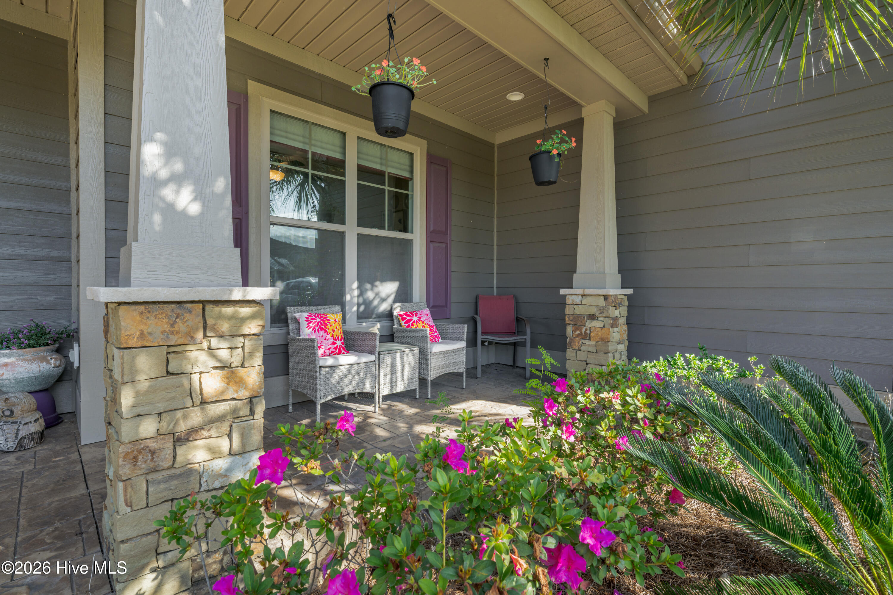 100535400 | Photo 45