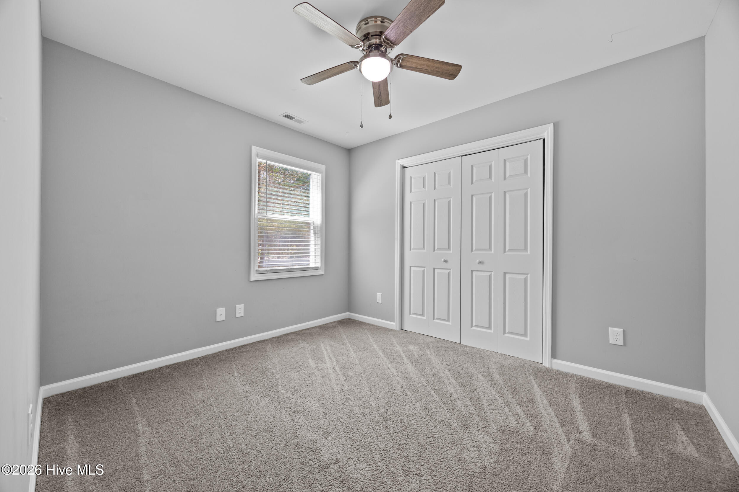 100566907 | Photo 26