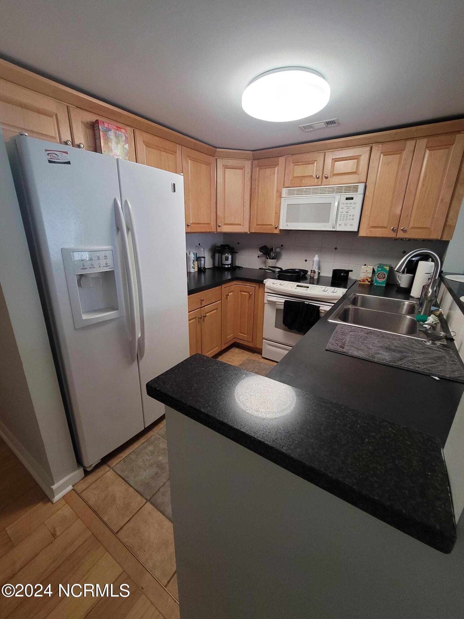 100565736 | Photo 15