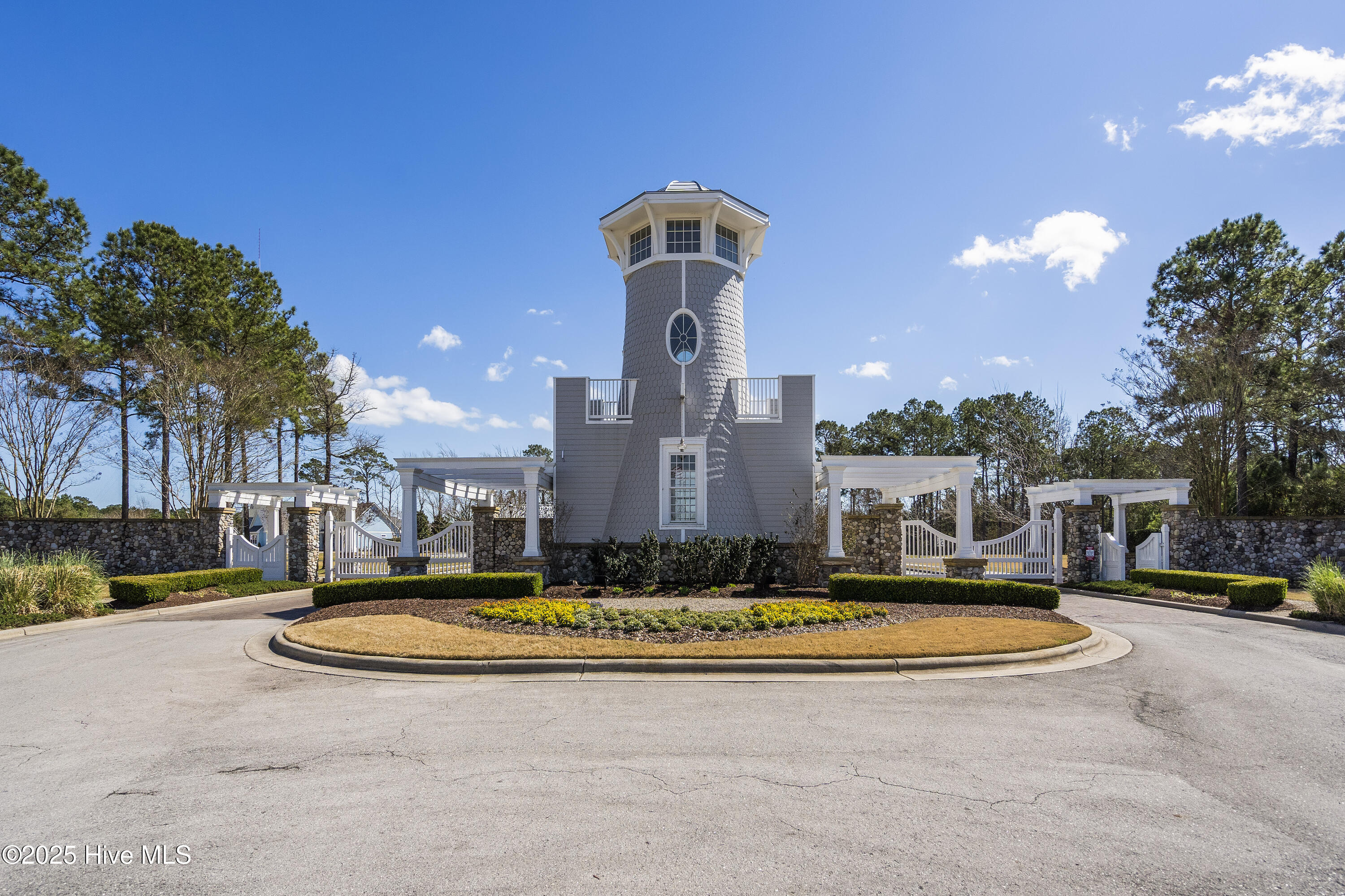 100524767 | Photo 60