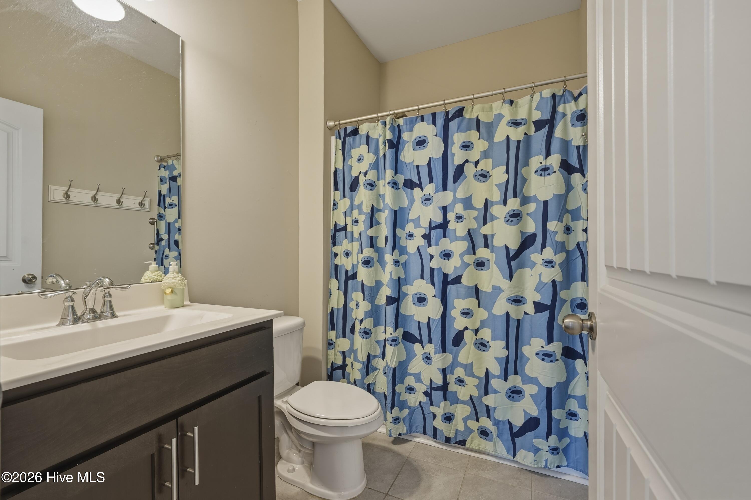 100557354 | Photo 10