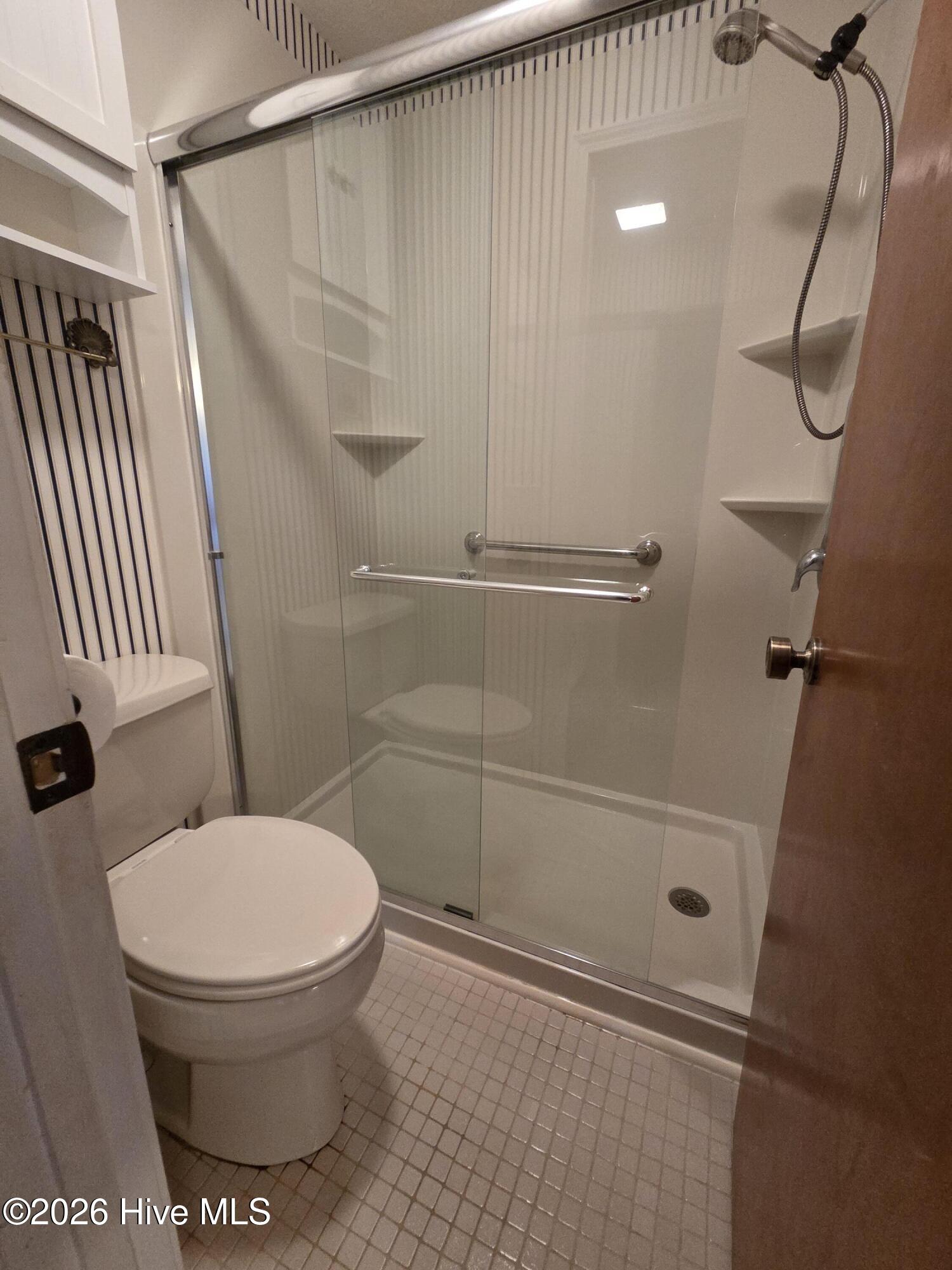 100551220 | Photo 12