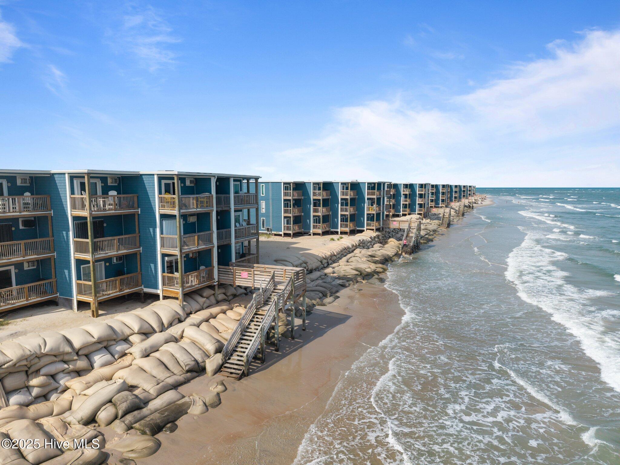 100509315 | Photo 28