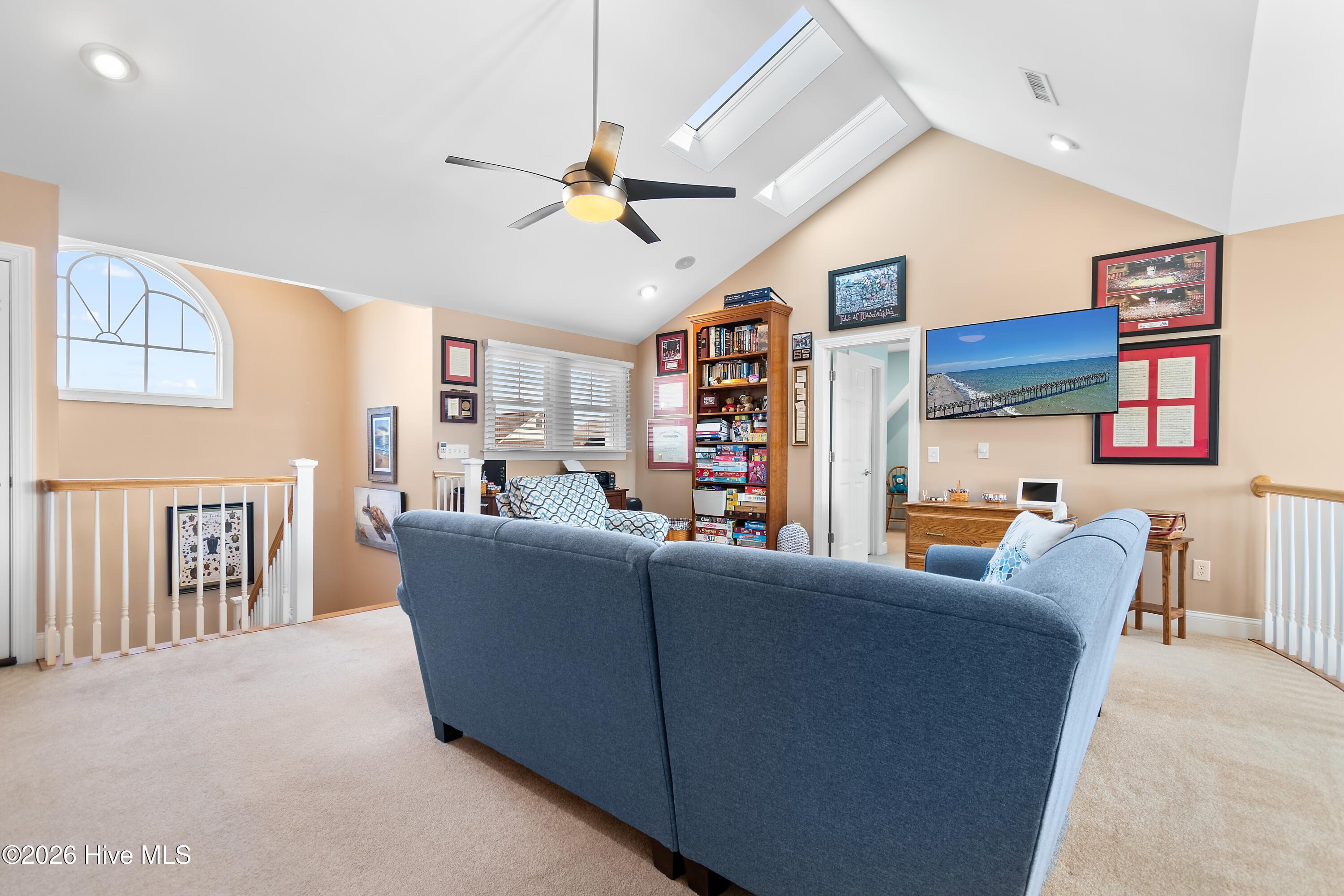 100551150 | Photo 29