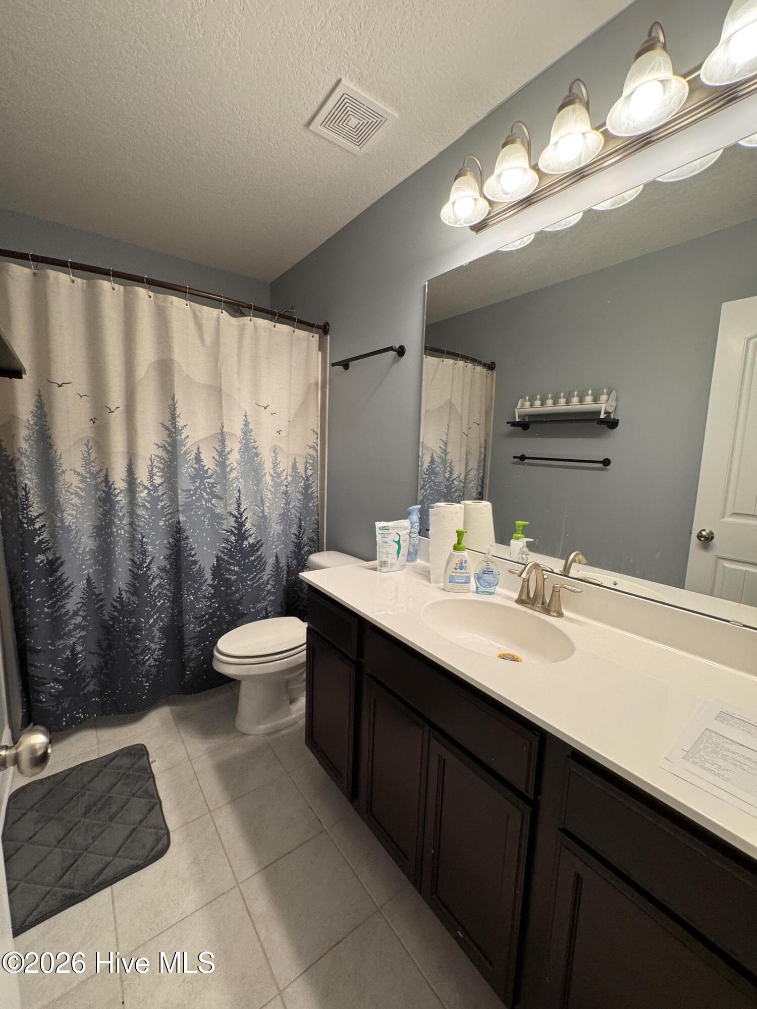 100551061 | Photo 14