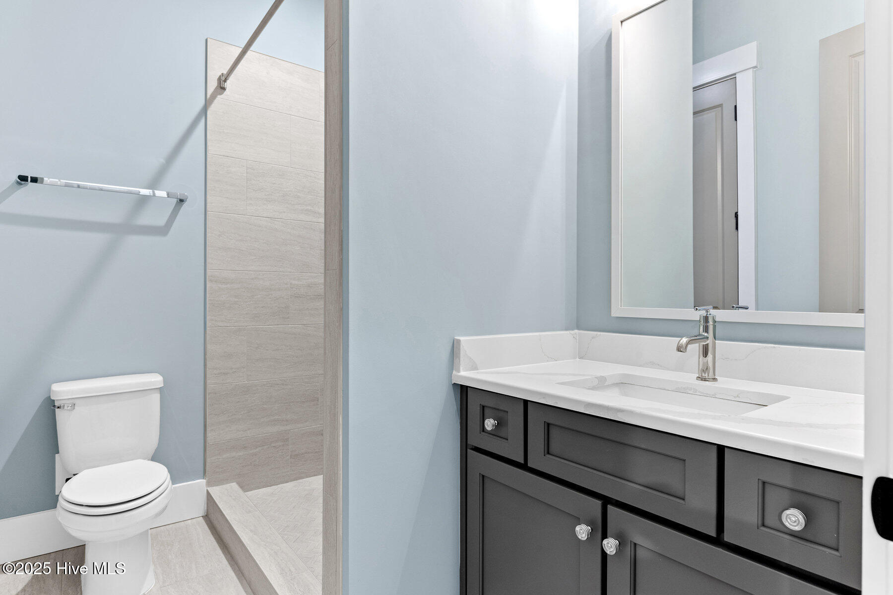 100533727 | Photo 28