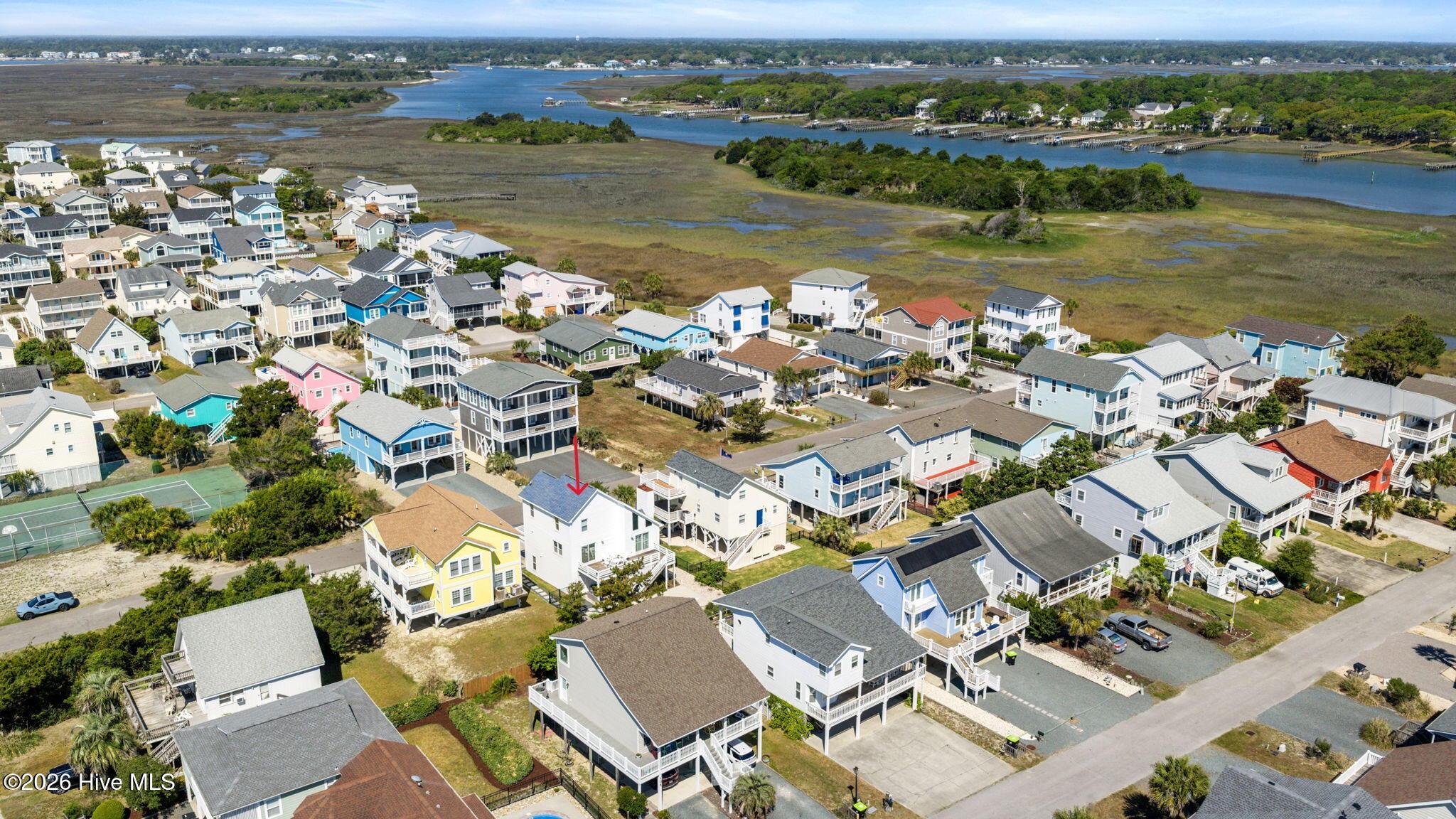 100568335 | Photo 34