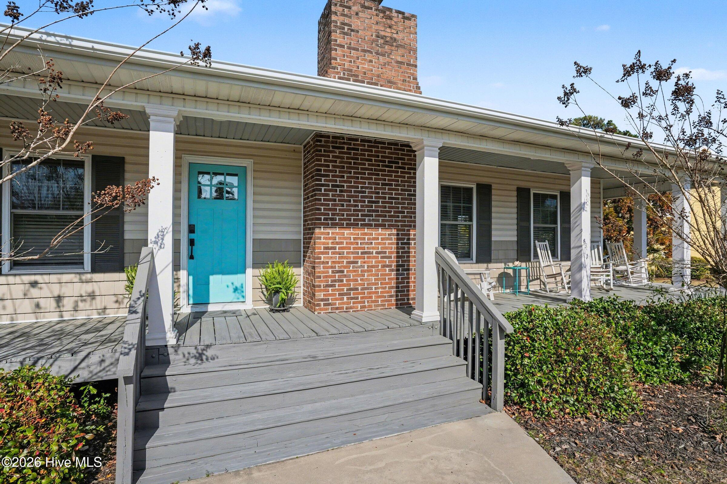 100561753 | Photo 21