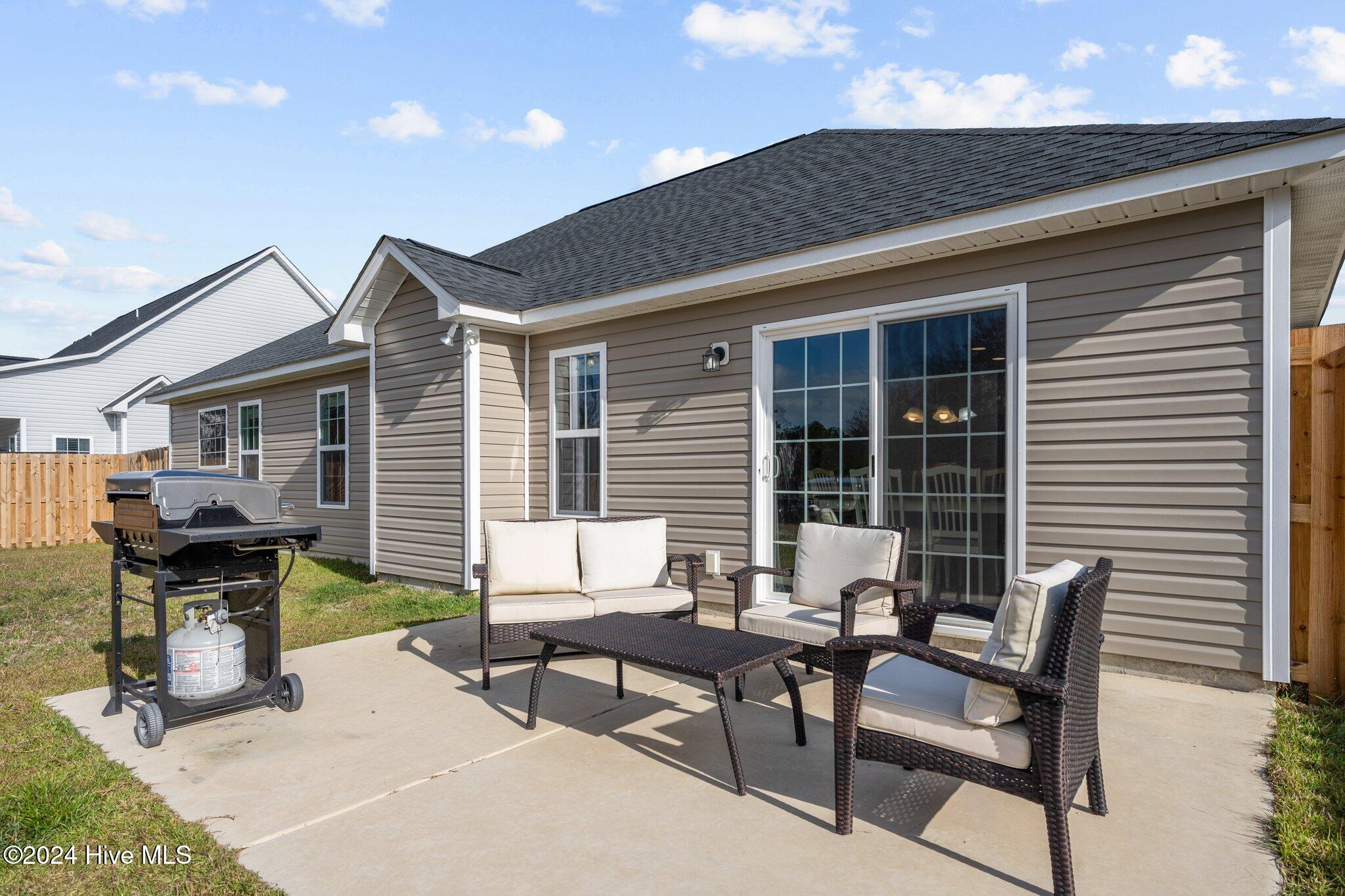 100551017 | Photo 39