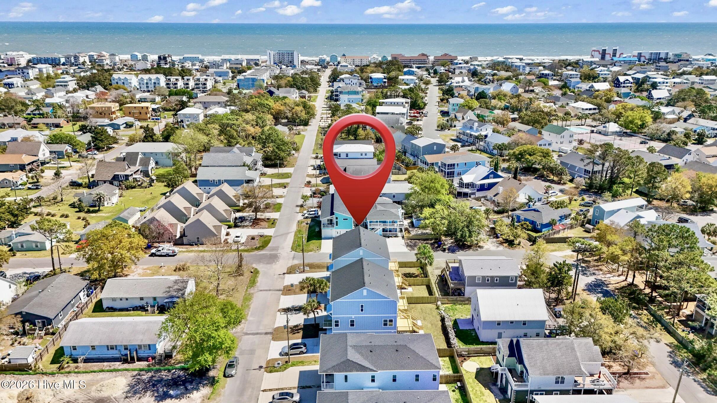 100561873 | Photo 46