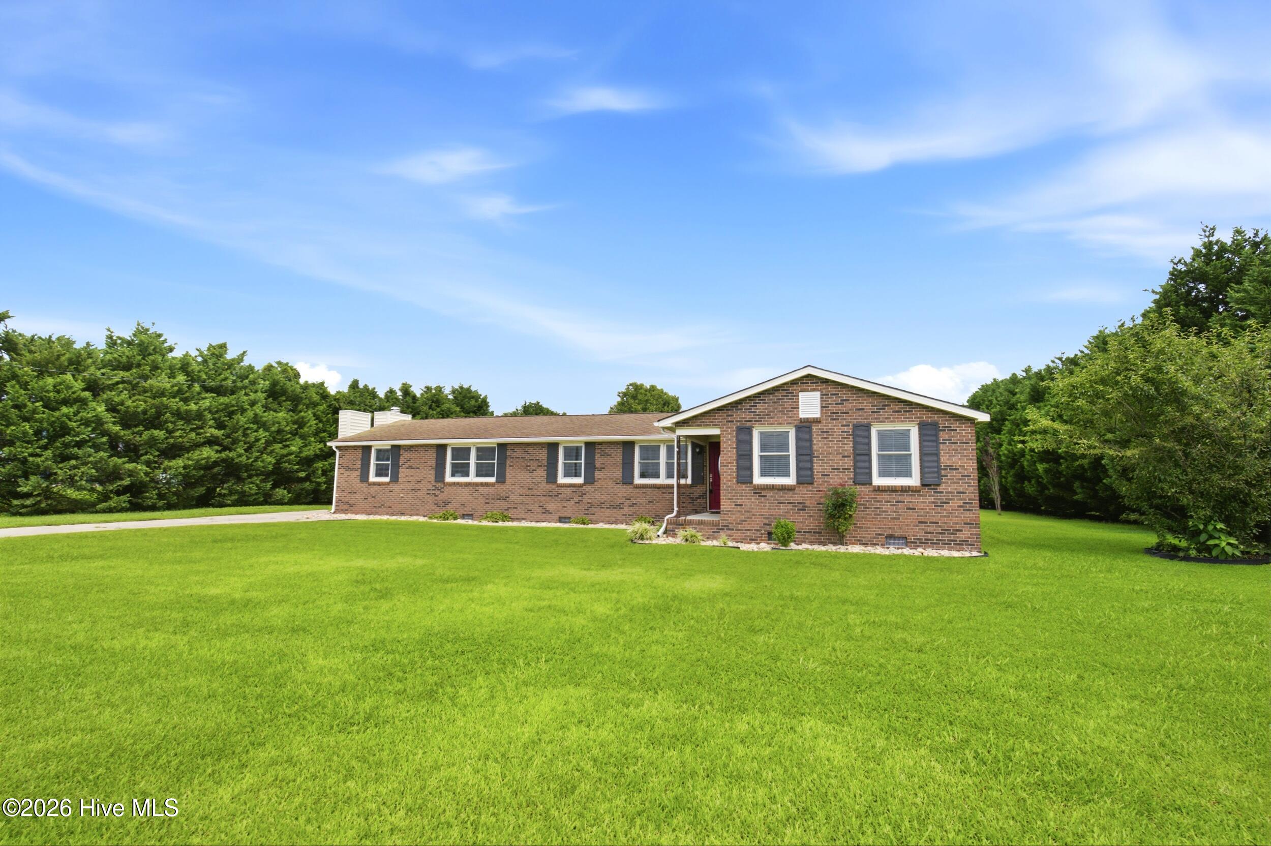 Exterior photo of 828 Virginia Road, Edenton, NC 27932. MLS: 100590329
