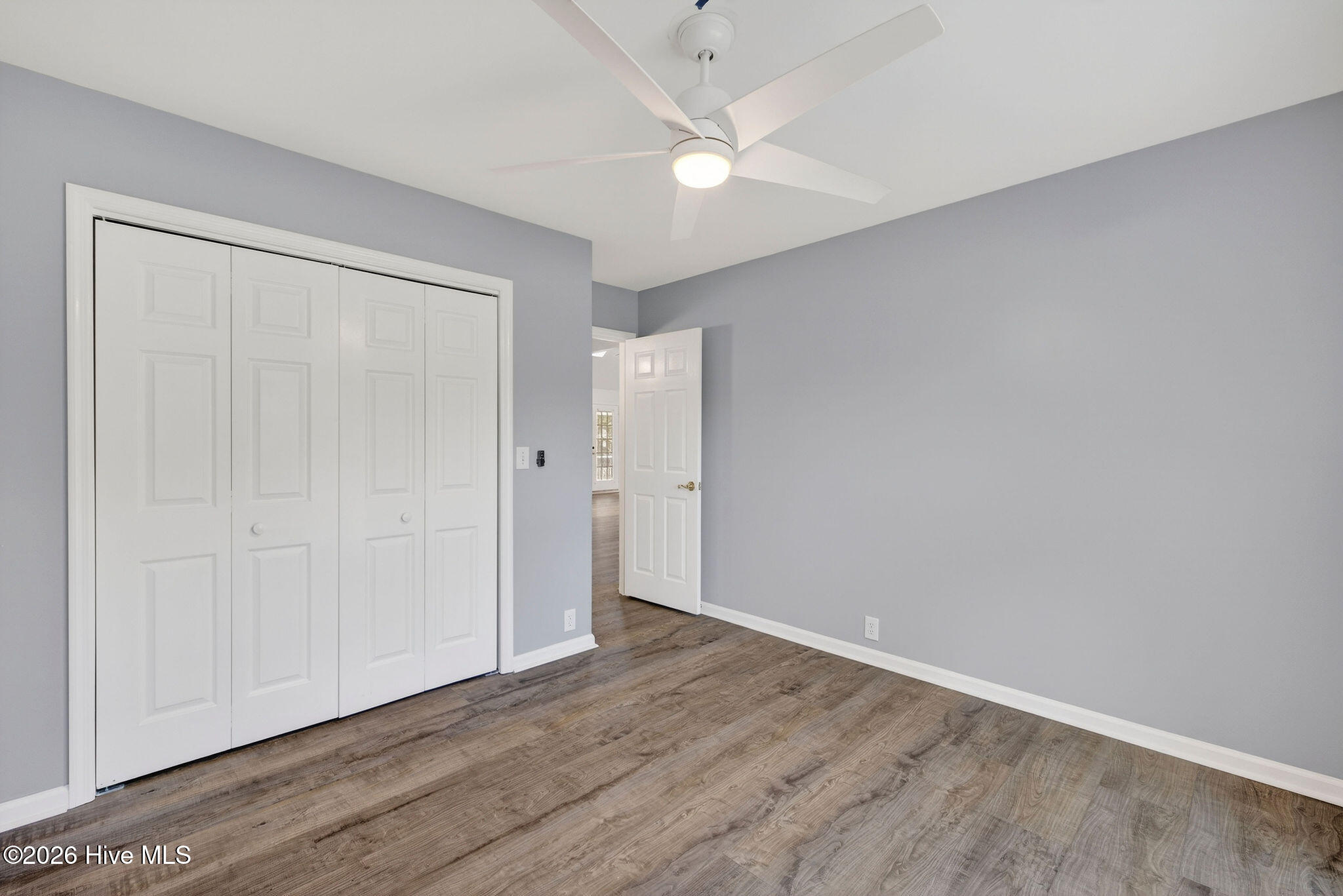 100561211 | Photo 17