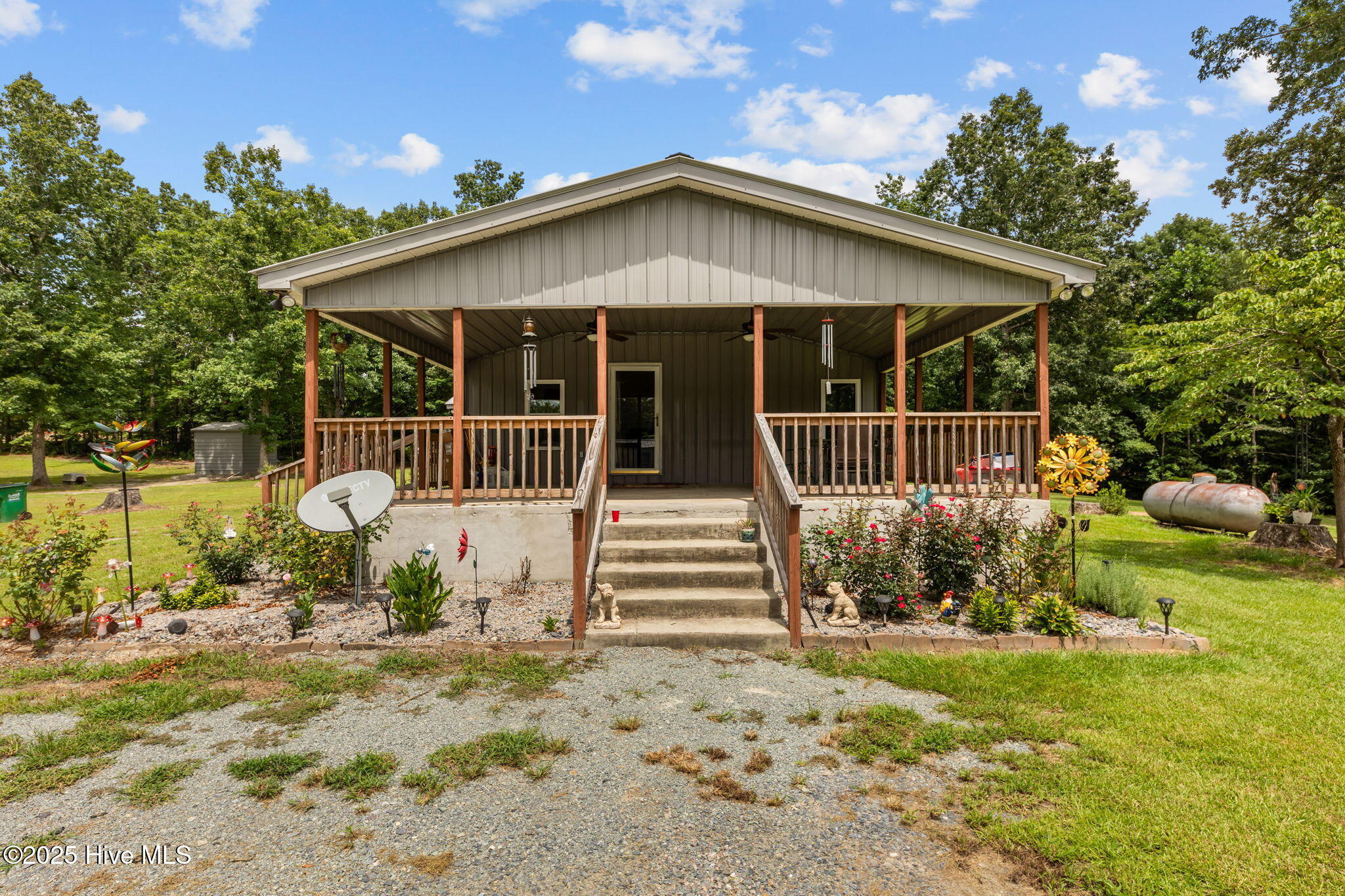 Homes for sale in Carthage, NC | 323 Mccrimmon Rd, Carthage, NC 28327 | MLS# 100524672