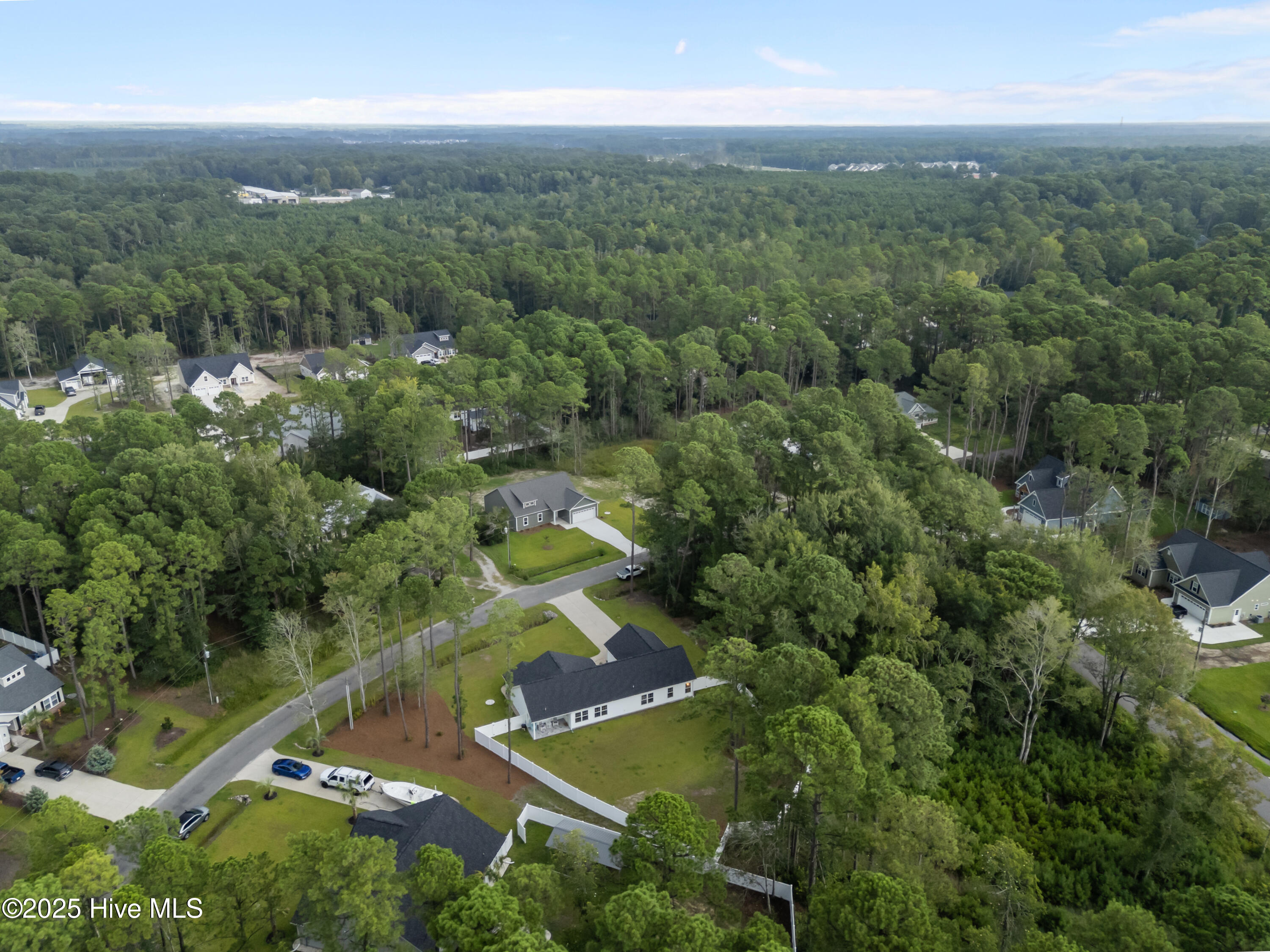 100522154 | Photo 37