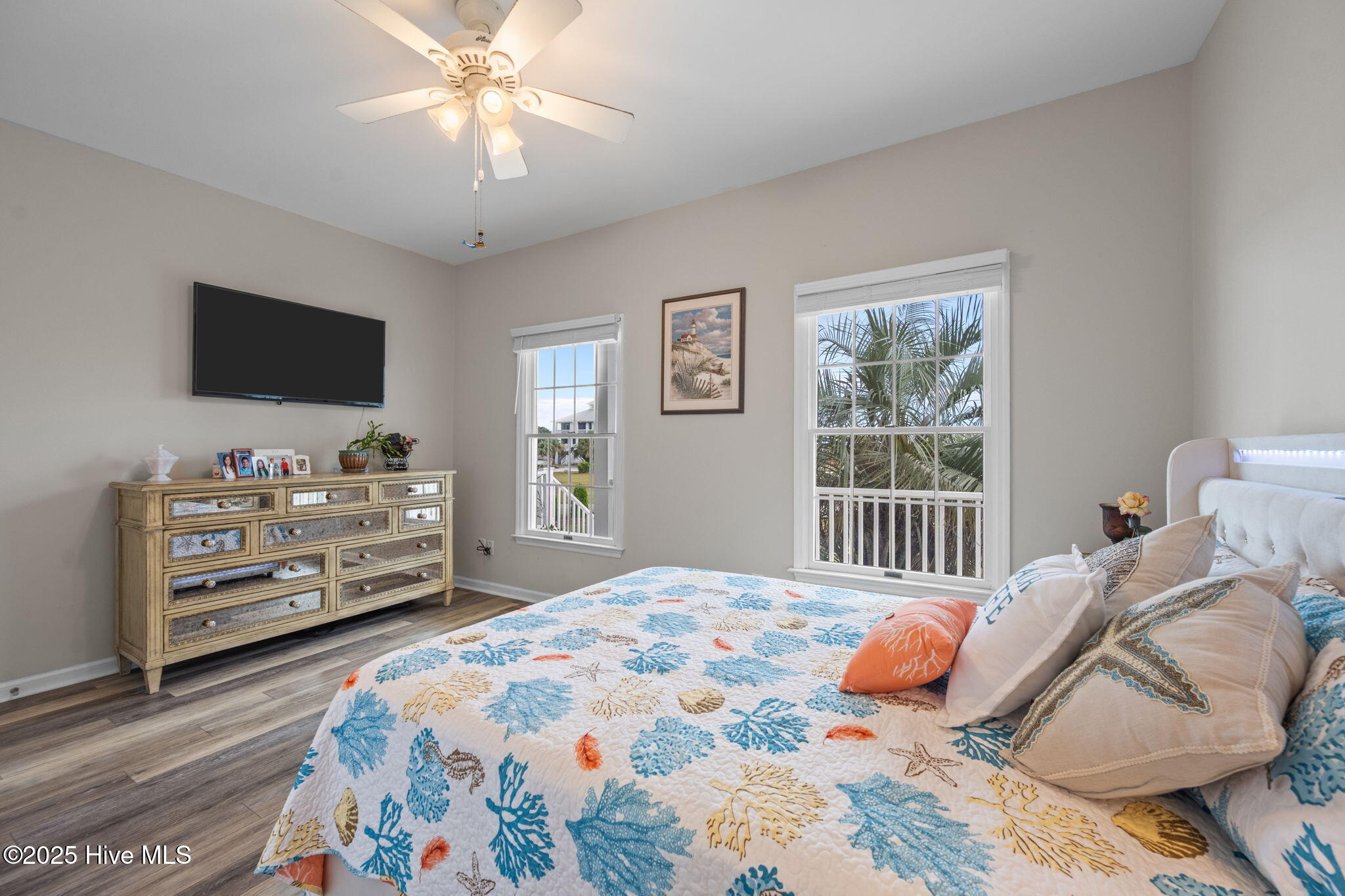 100539453 | Photo 28