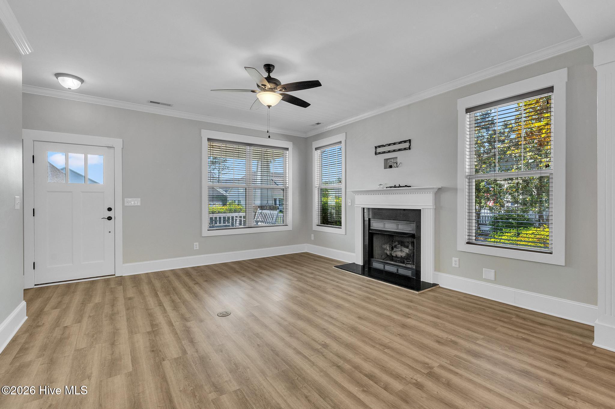 Undisclosed Address, Holly Ridge, NC, 28445