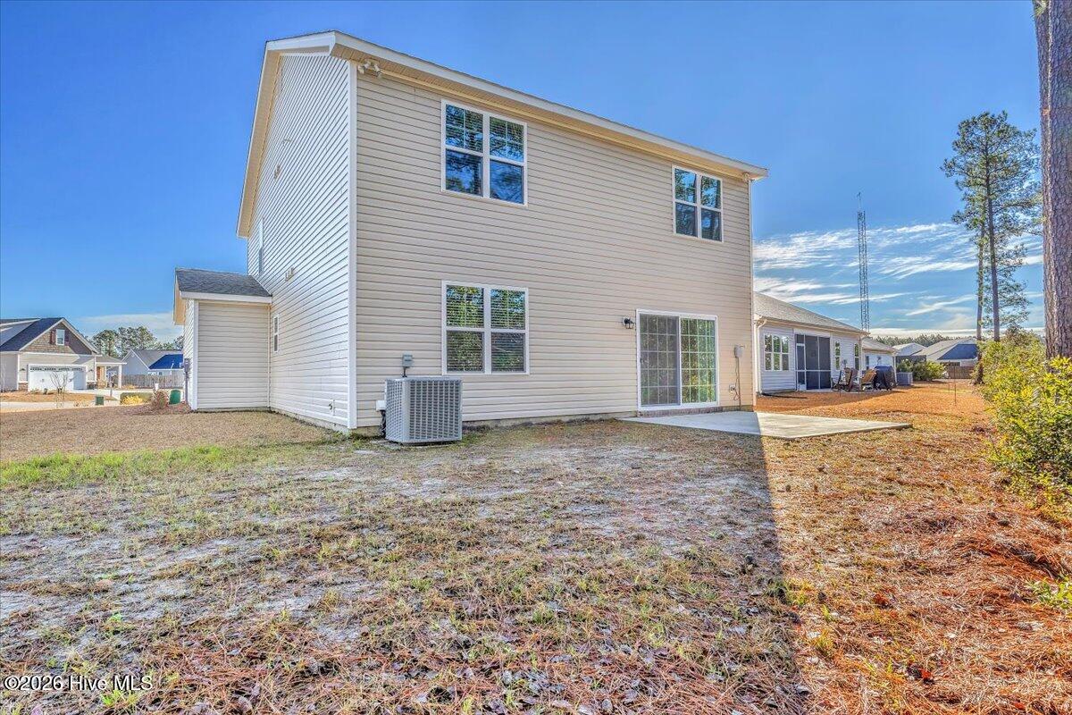 100551276 | Photo 37