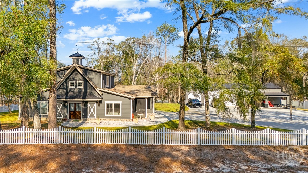 Homes for sale in Rincon, GA | 595 High Bluff Rd, Rincon, GA 31326 | MLS# SA335360