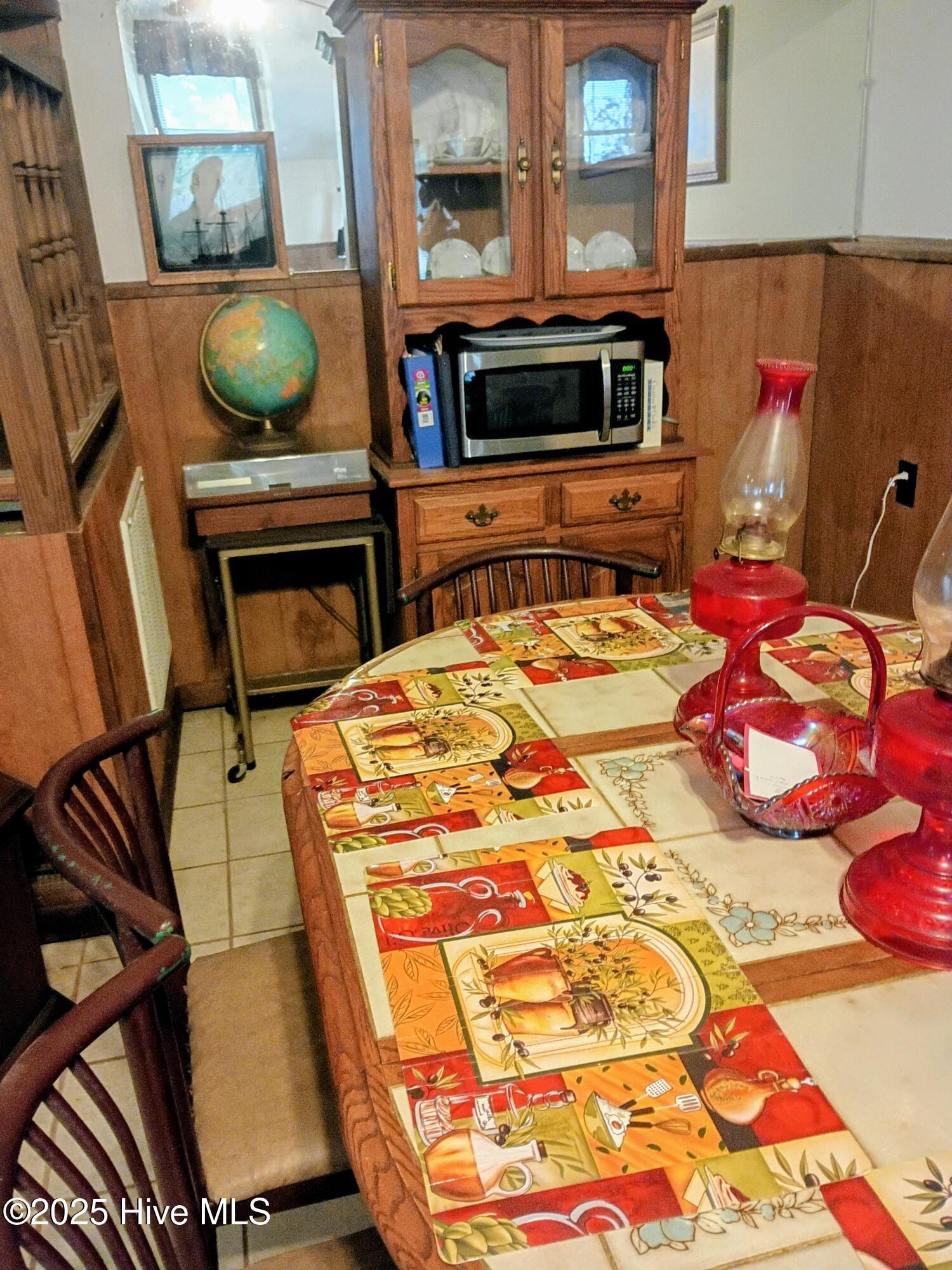 100557572 | Photo 14