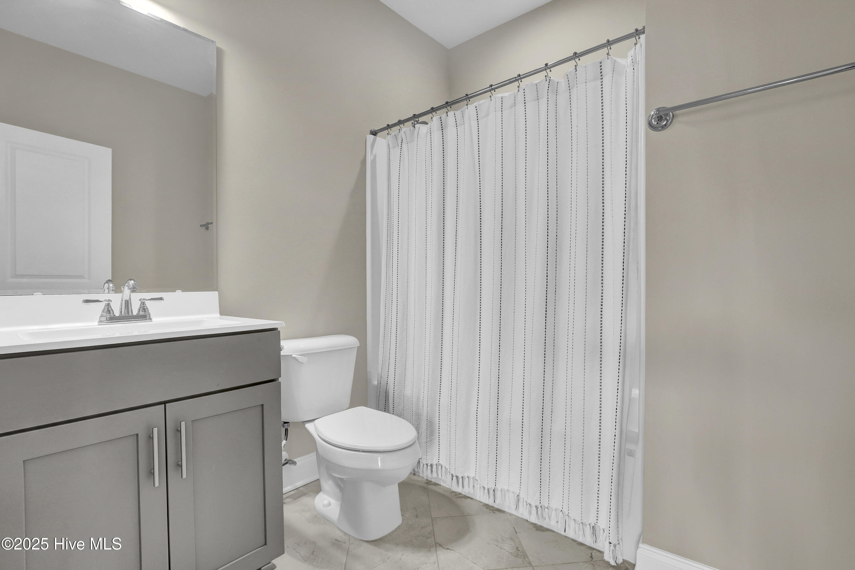 100545755 | Photo 31