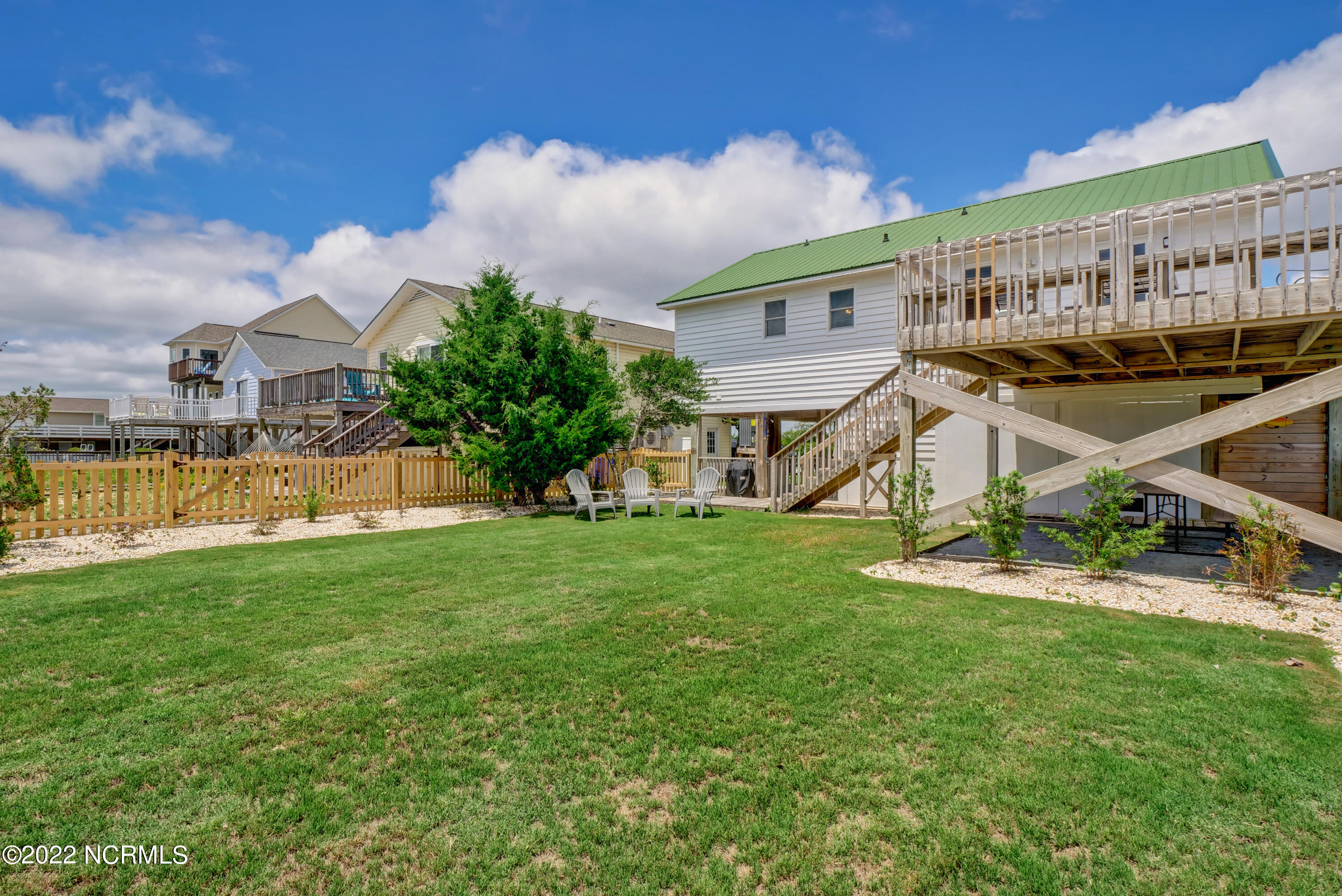 100542214 | Photo 33