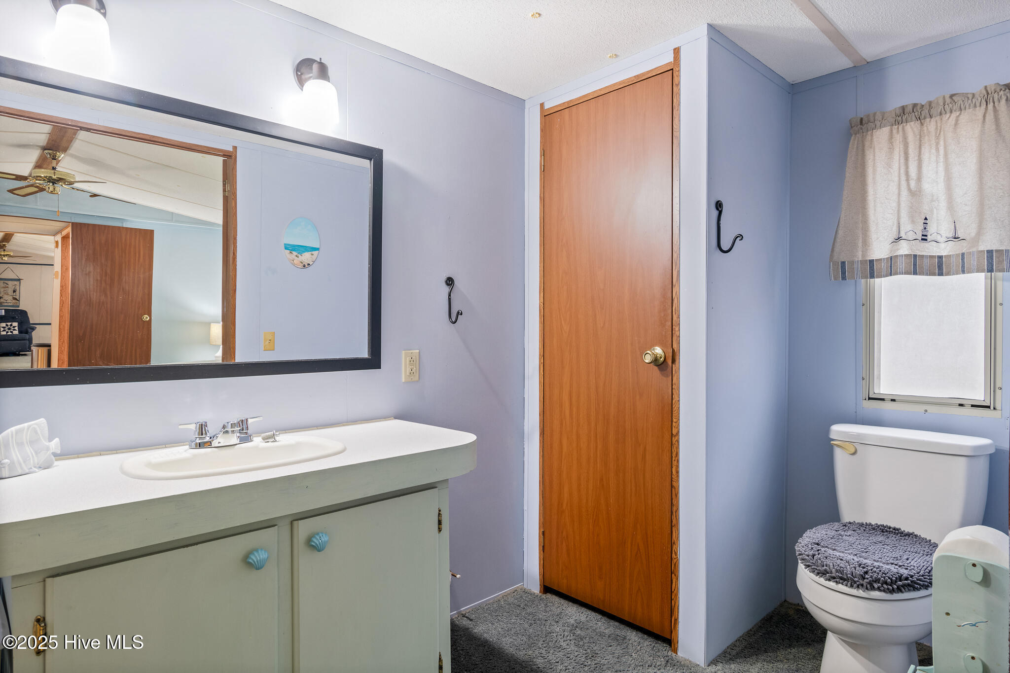 100543182 | Photo 14