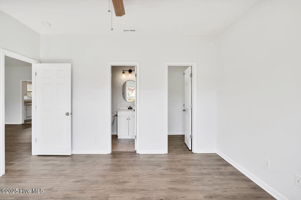 100534867 | Photo 17