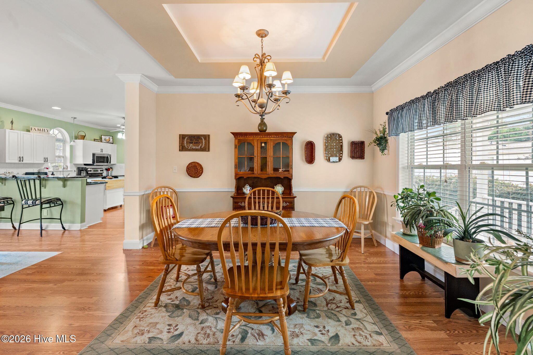 100555983 | Photo 19