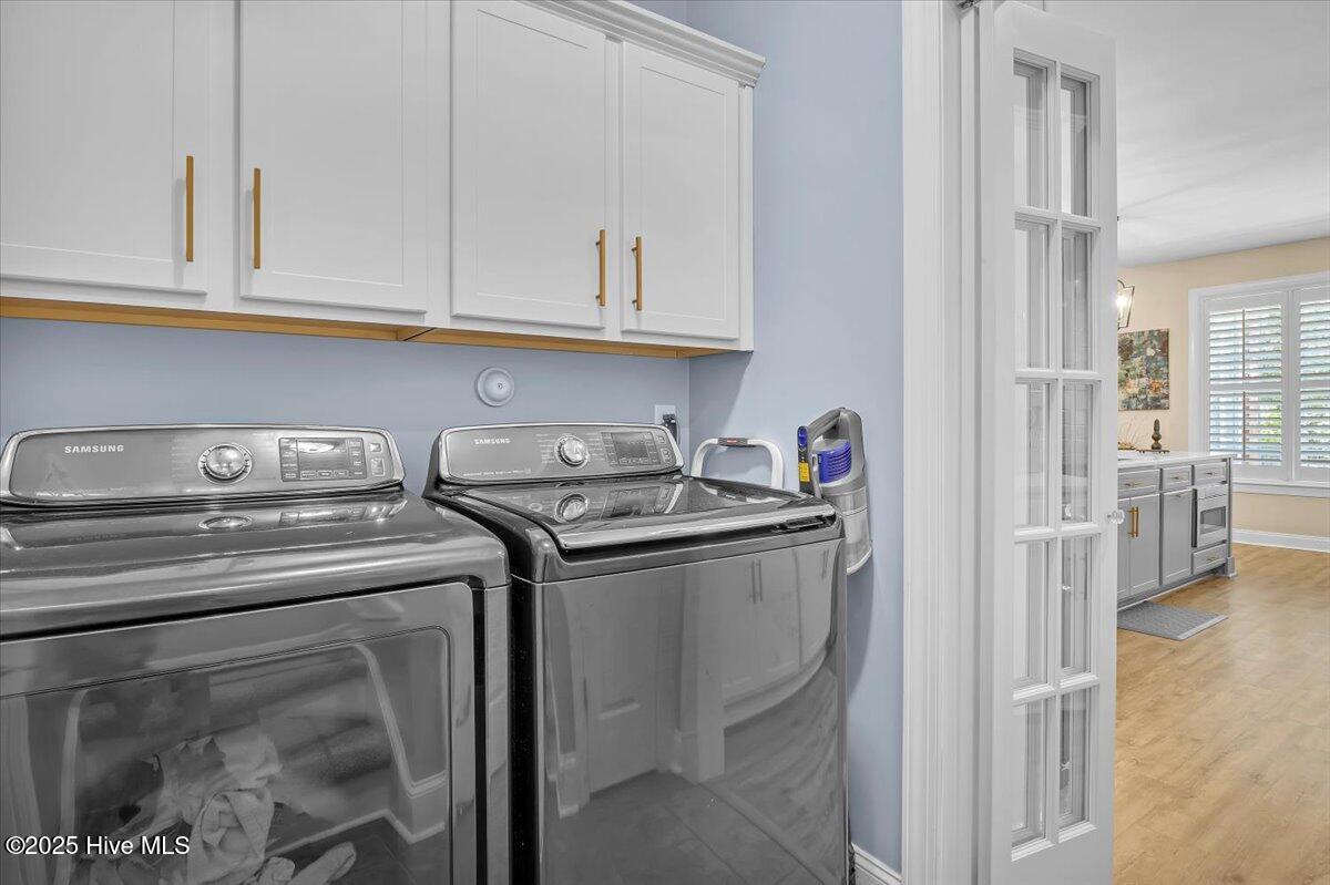 100544439 | Photo 26