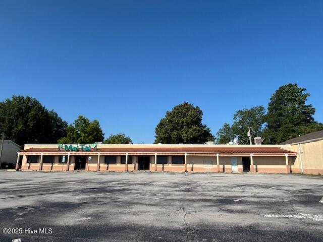 109 Henderson Drive UNIT 109-115, Jacksonville, NC, 28540