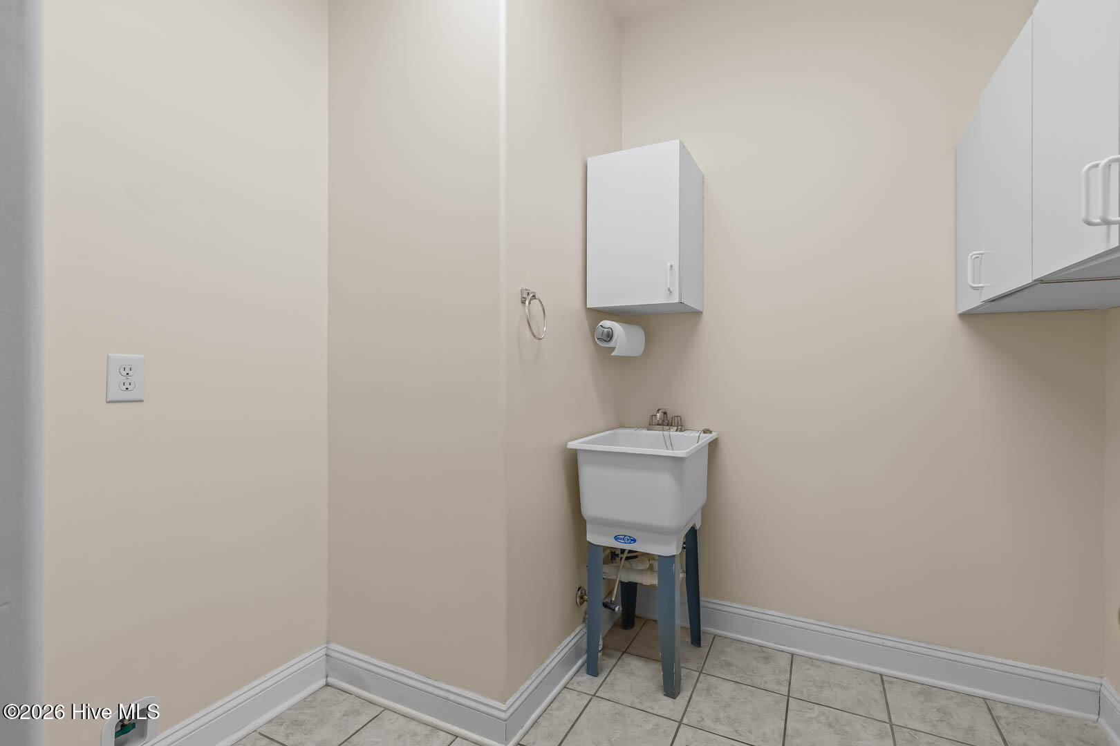 100552363 | Photo 52