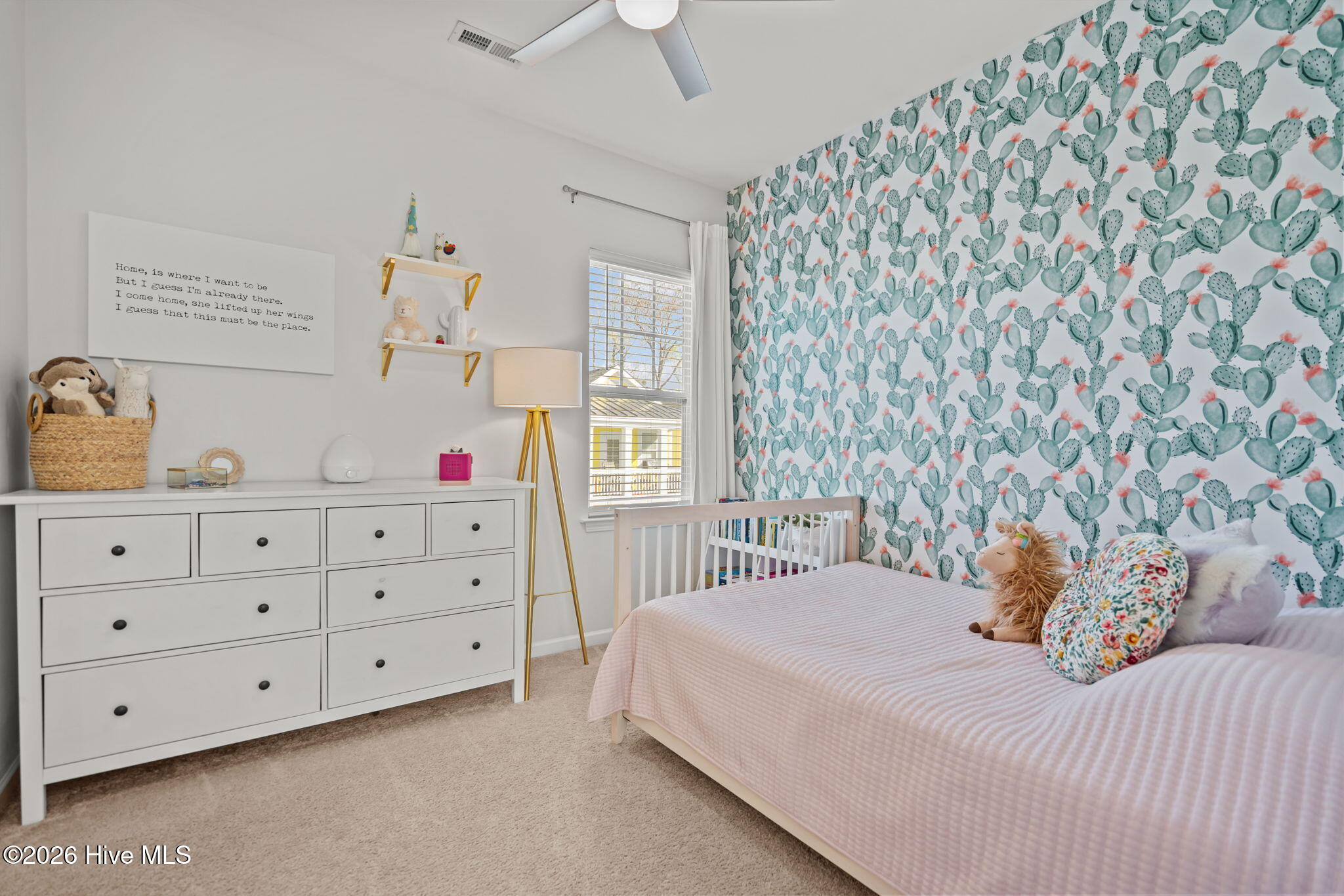 100560922 | Photo 28