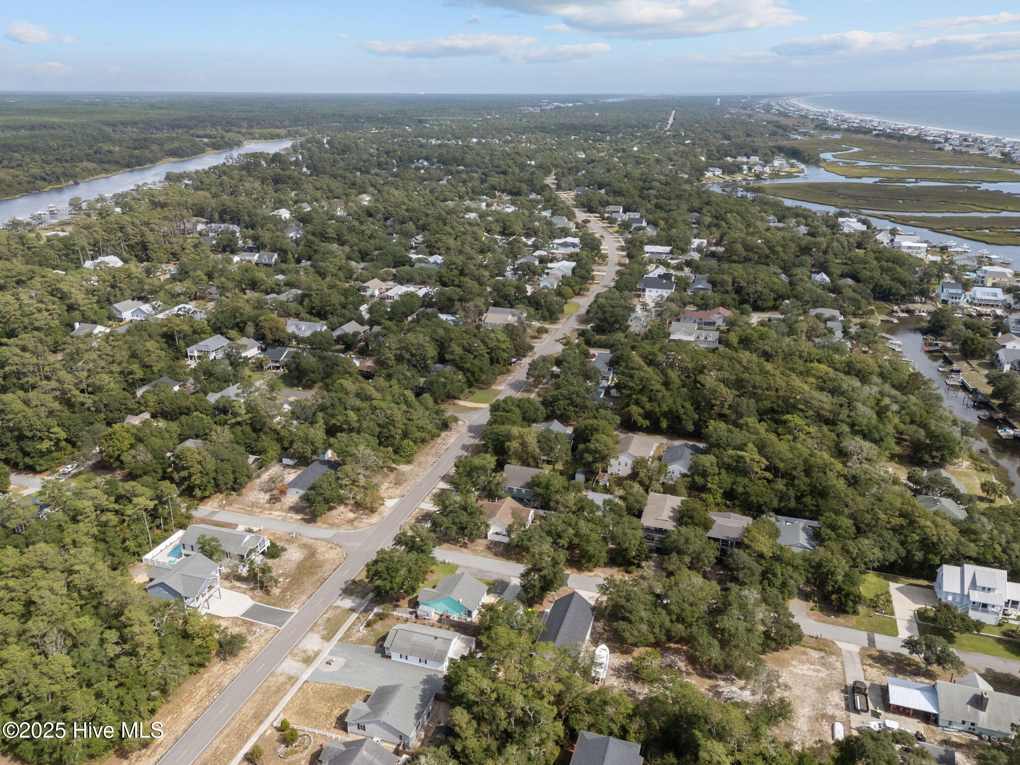 100535377 | Photo 53