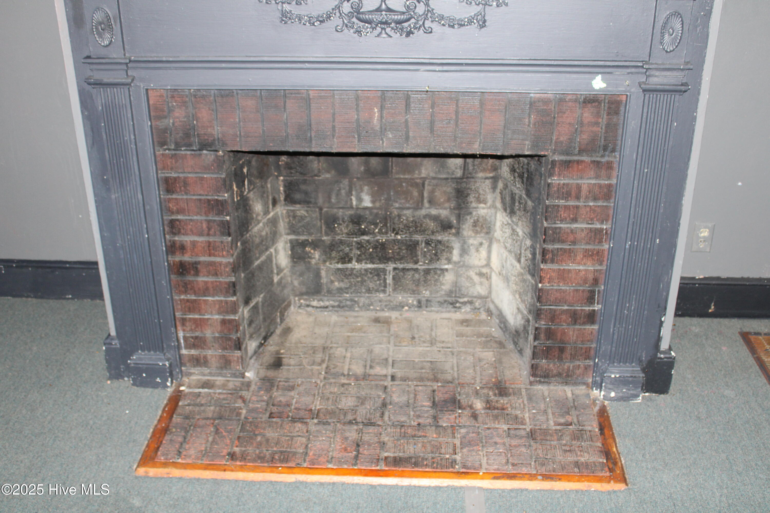 Homes for sale in Kenly, NC | 398 N Englewood Dr, Kenly, NC 27542 | MLS# 100541963