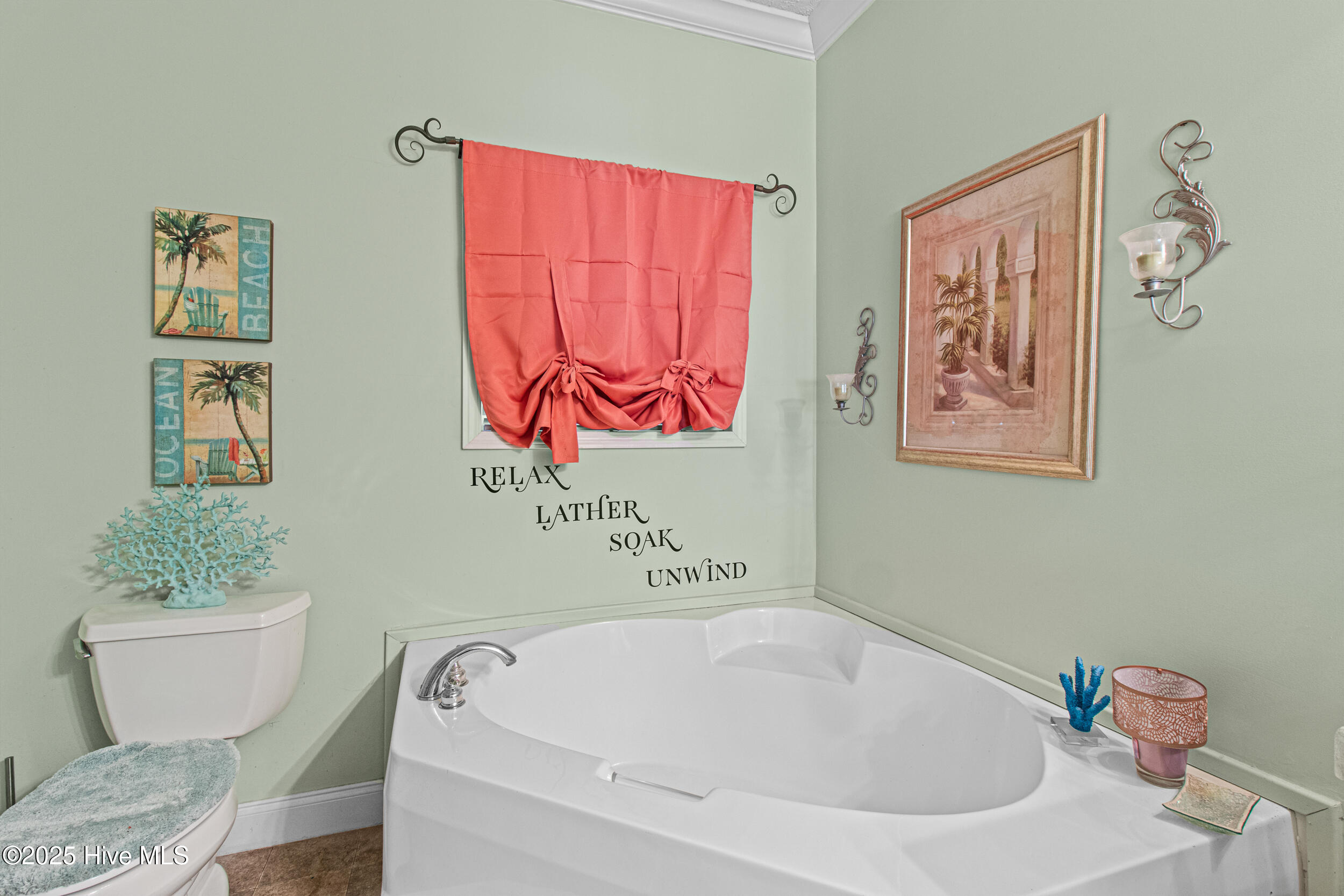 100505236 | Photo 19