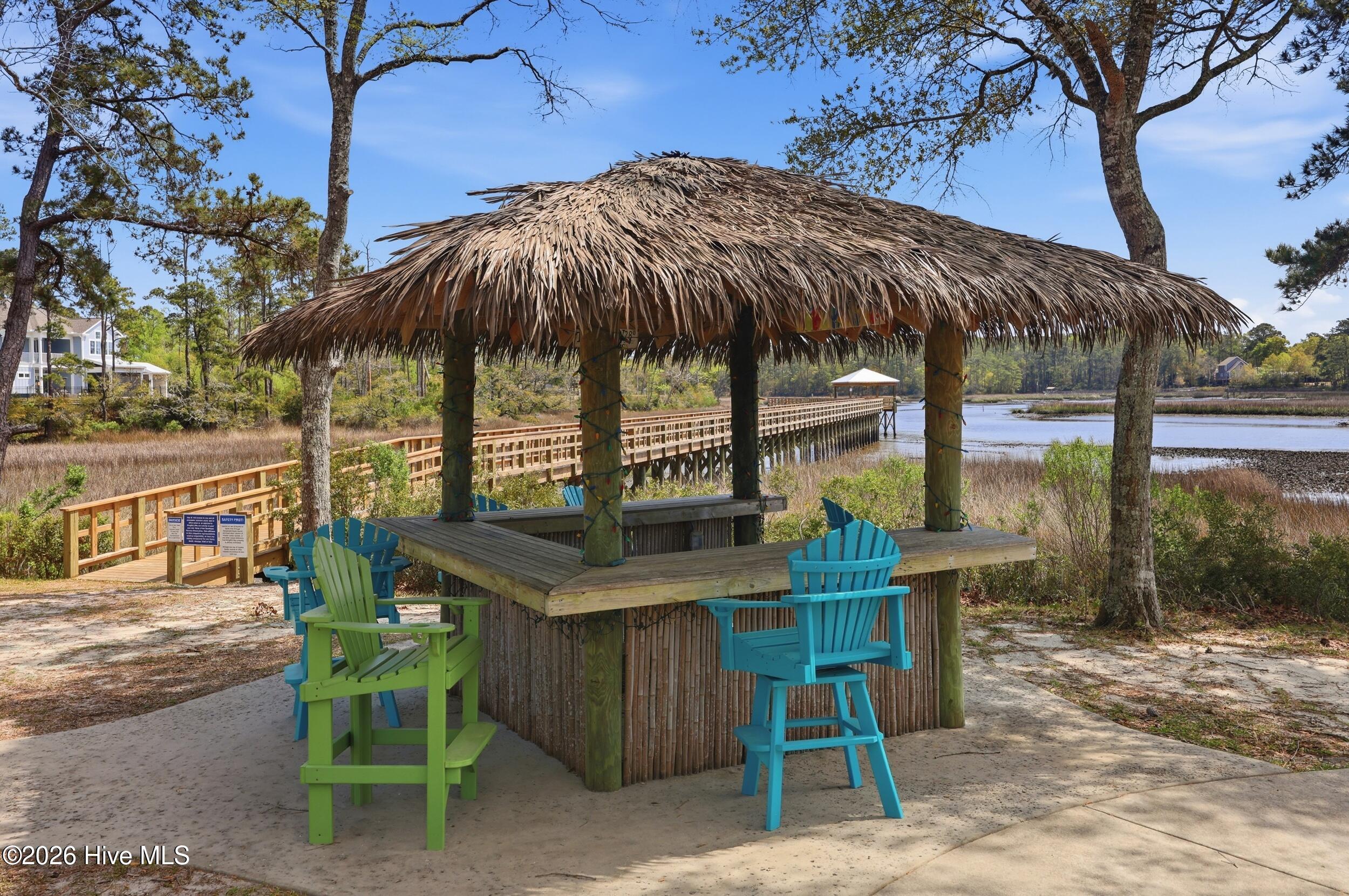 100564588 | Photo 42