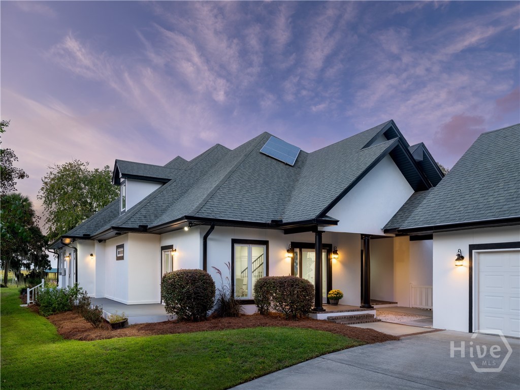 Homes for sale in Savannah, GA | 33 Penrose Dr, Savannah, GA 31410 | MLS# SA340224