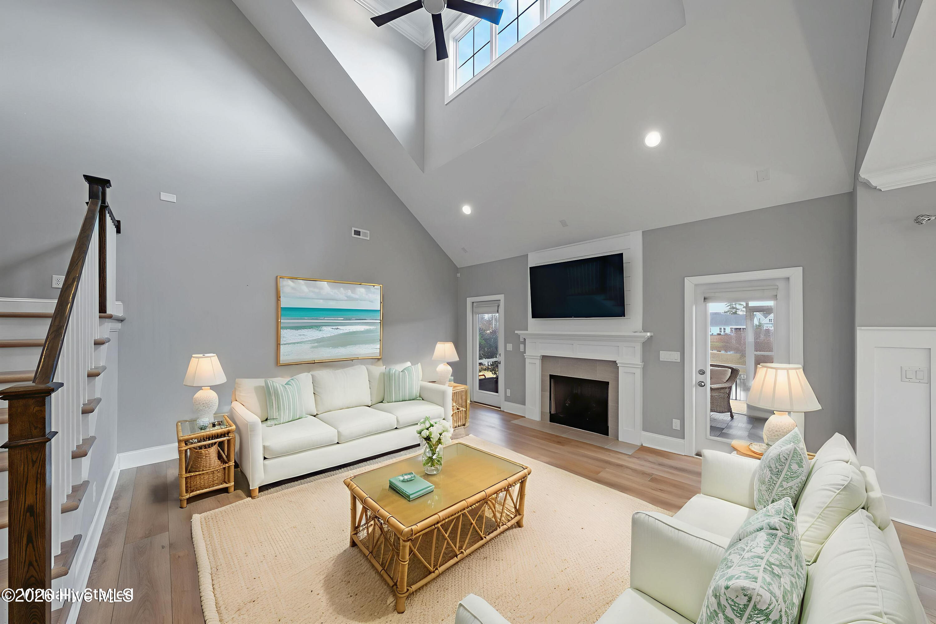 100564106 | Photo 24