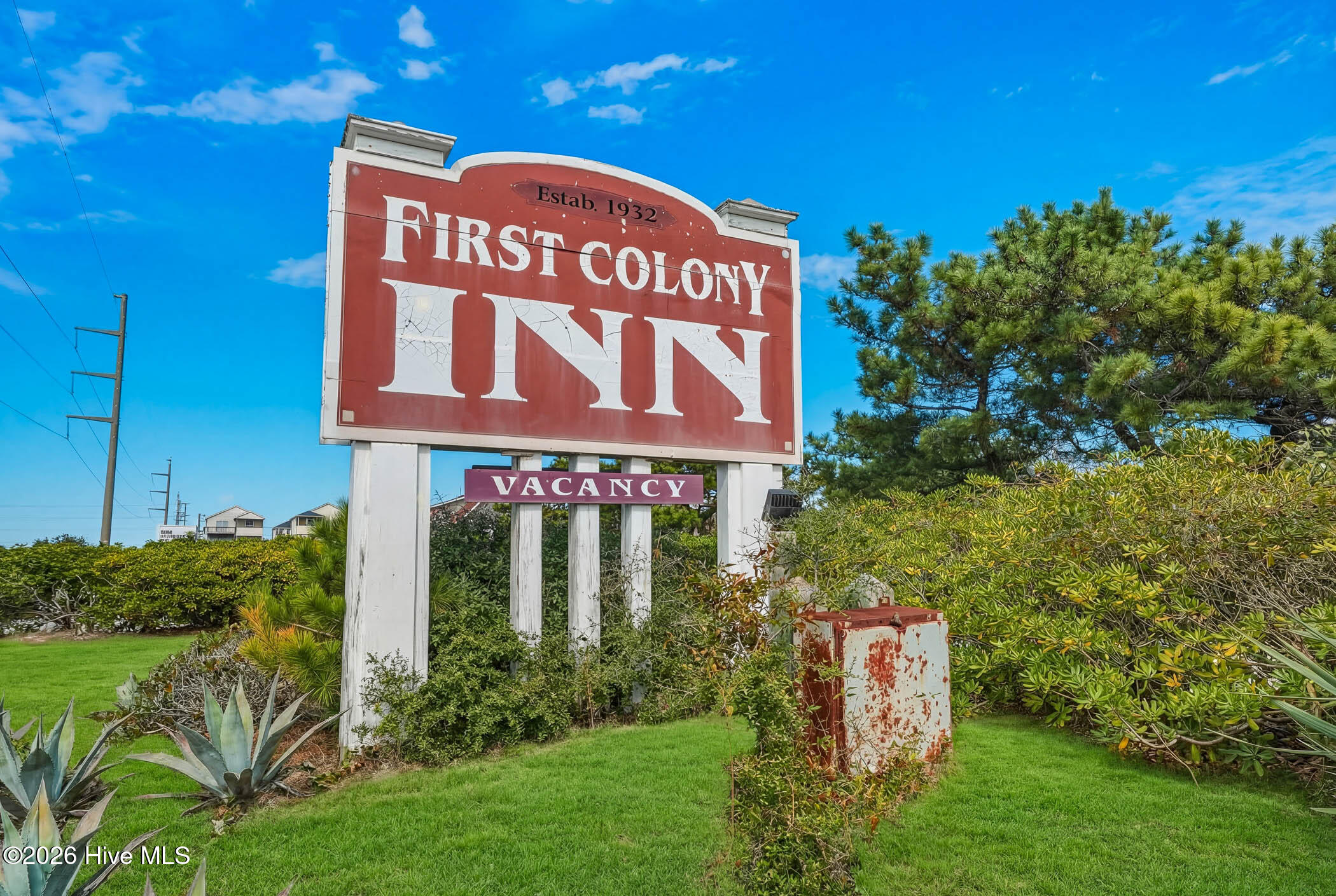 6715 S Croatan Highway, Nags Head, NC, 27959